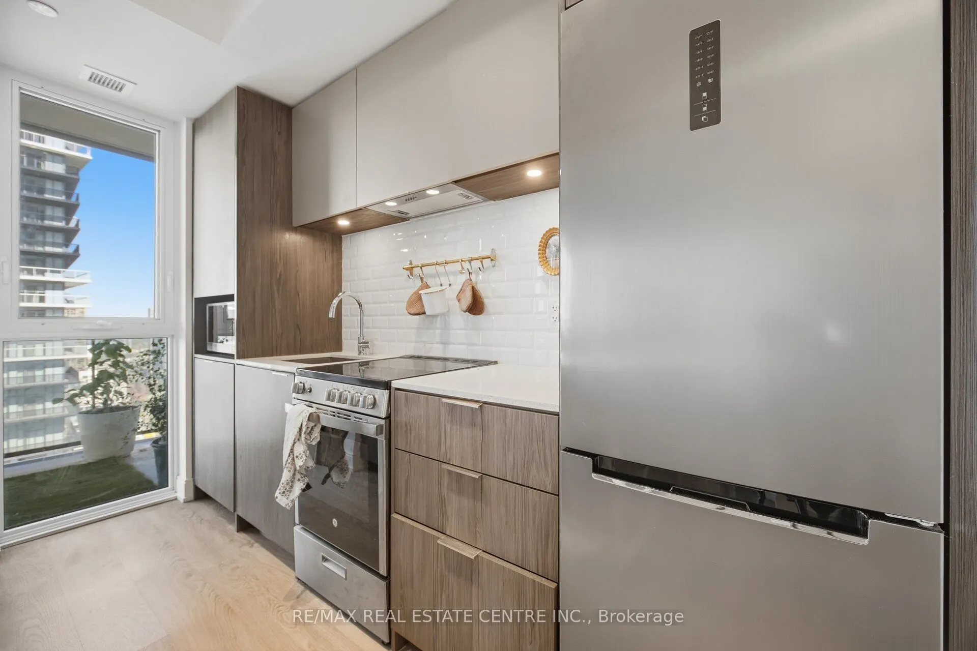 70 Annie Craig Drive #3203