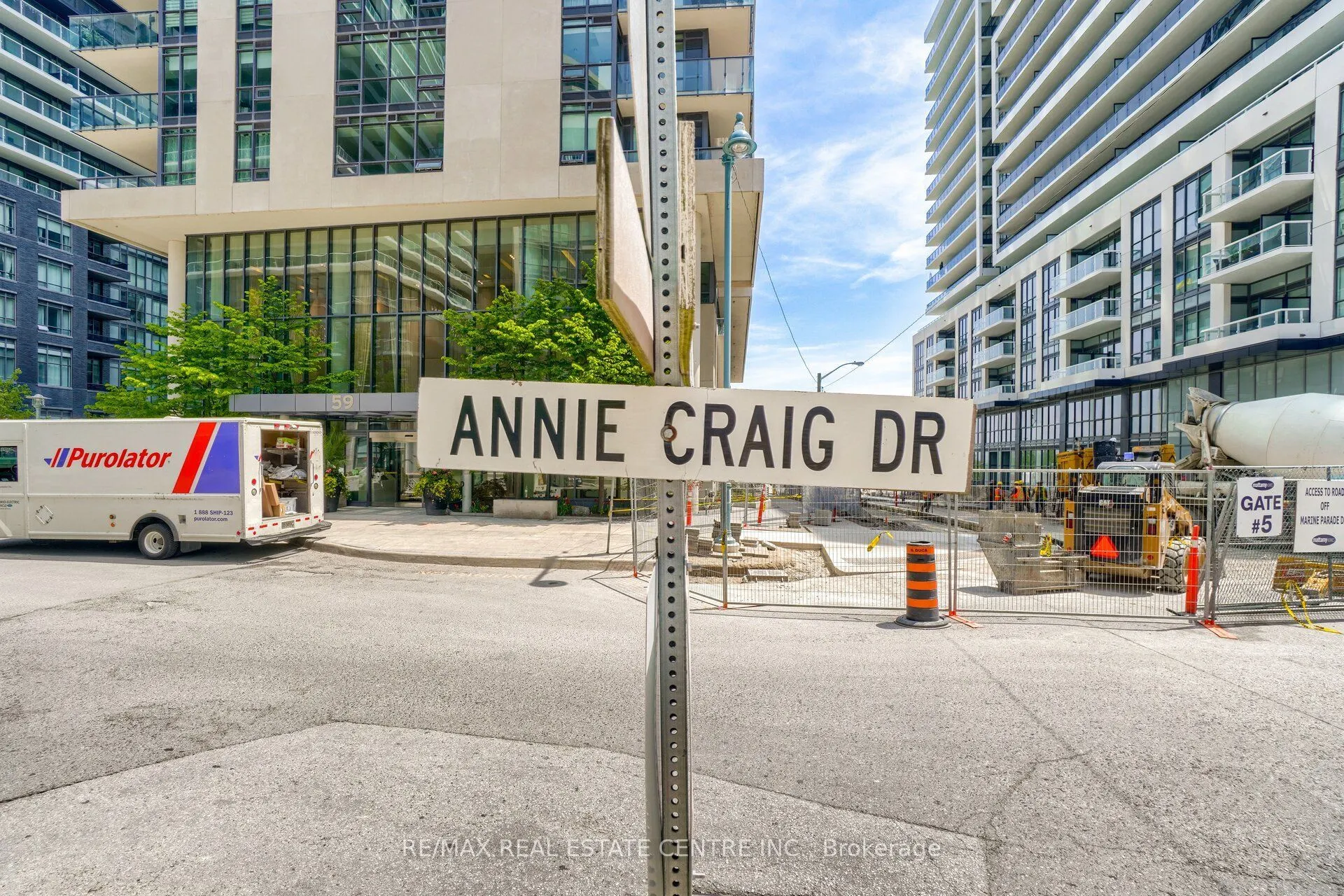 70 Annie Craig Drive #3203