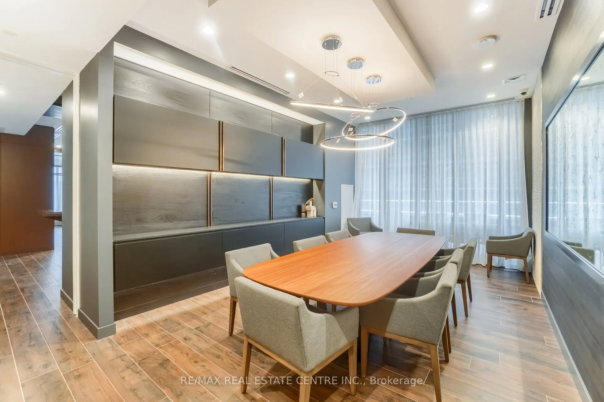 70 Annie Craig Drive #3203