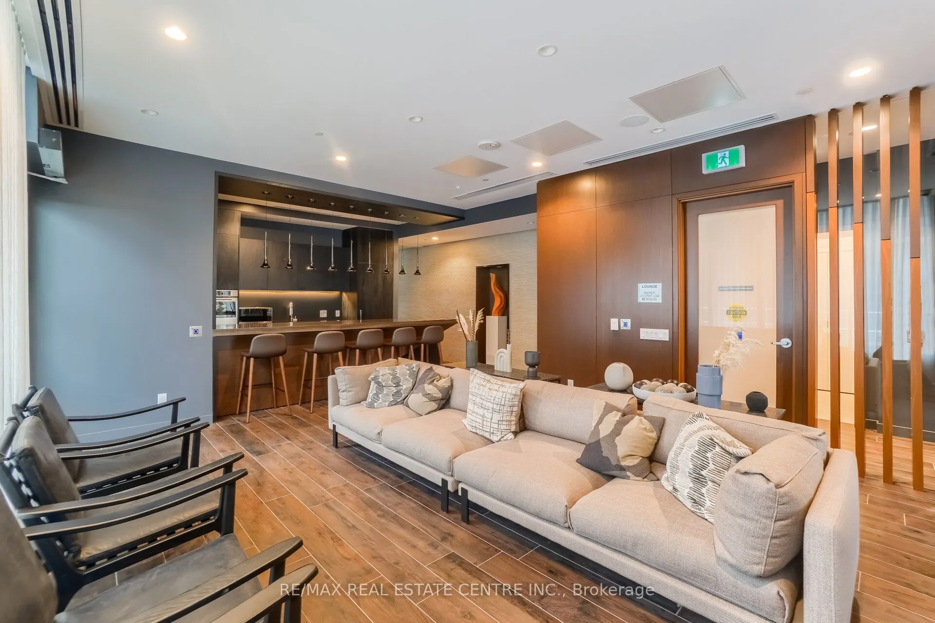 70 Annie Craig Drive #3203