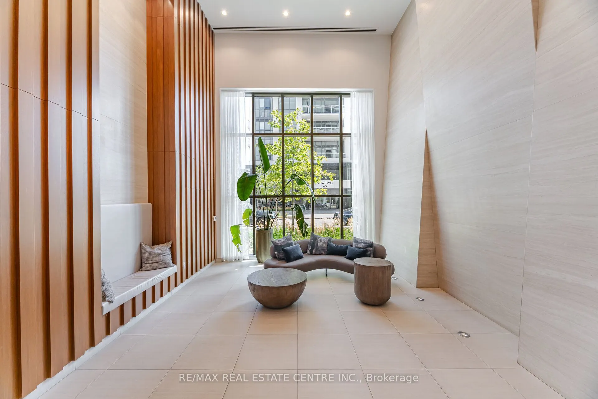 70 Annie Craig Drive #3203