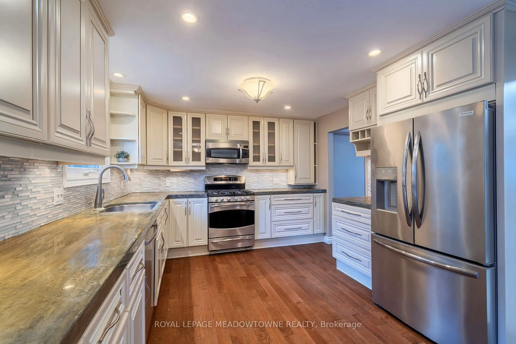 38 Mckillop Court