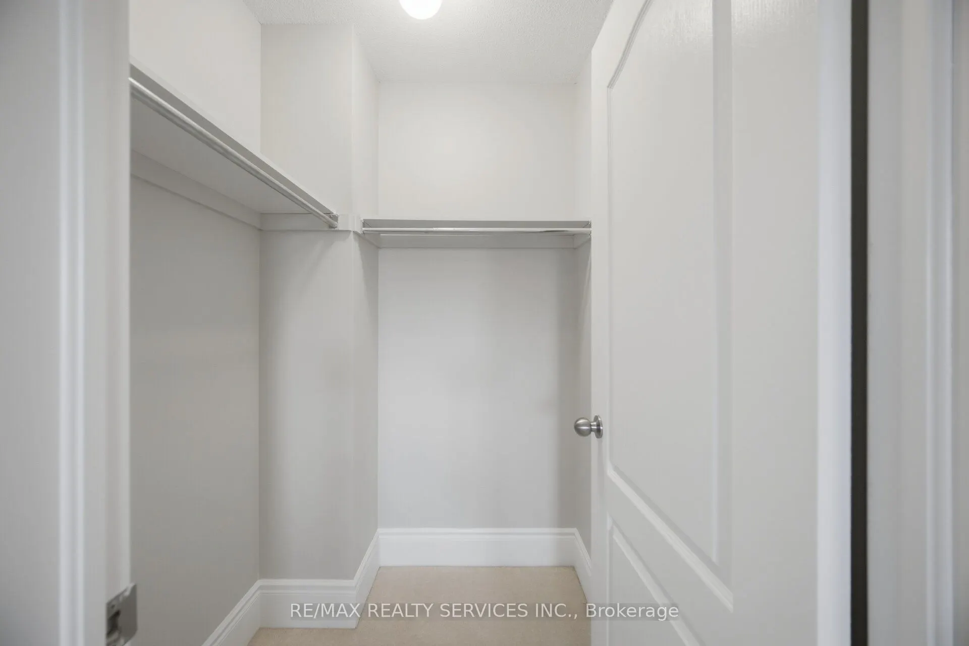 6 Zephyr Road