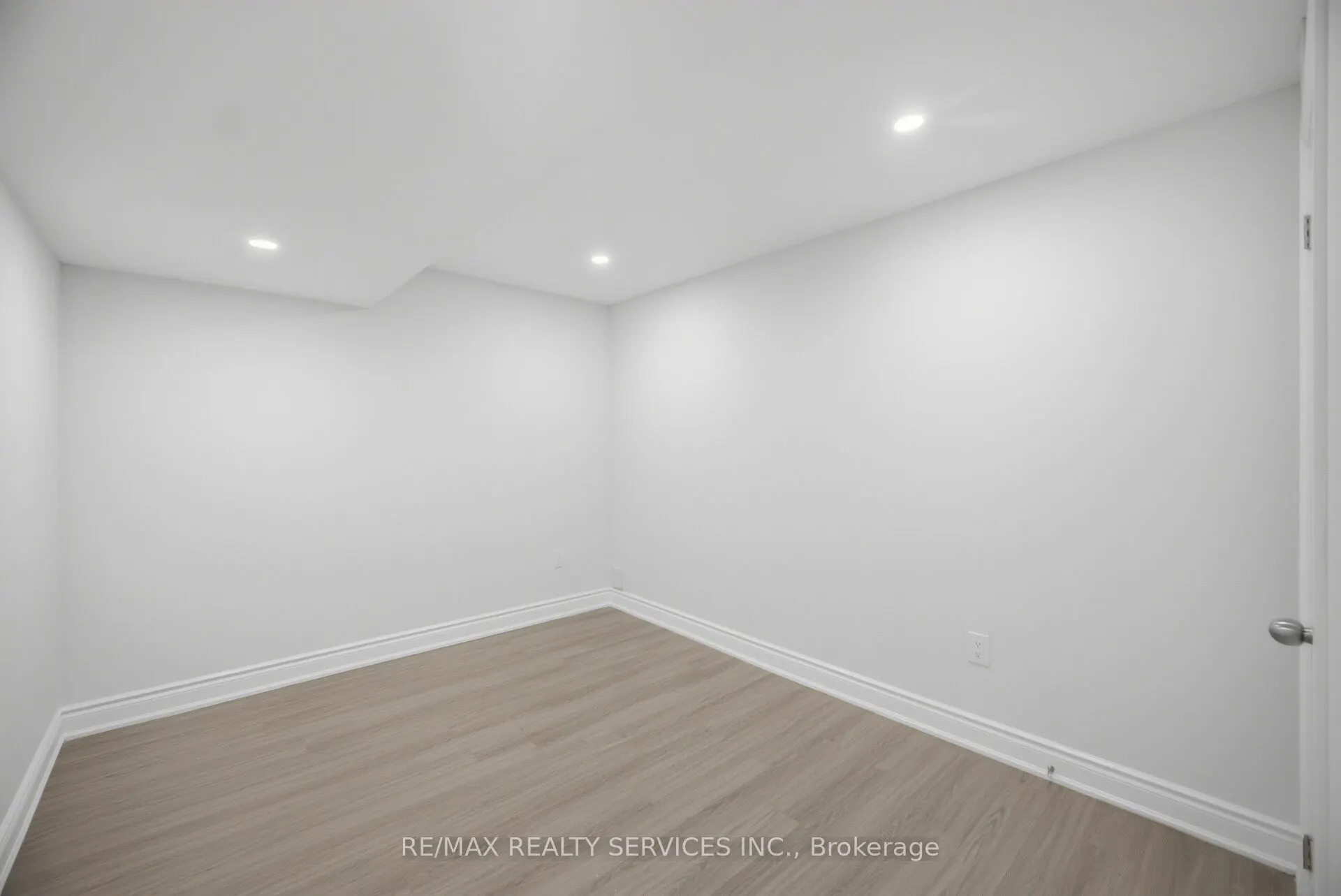 6 Zephyr Road