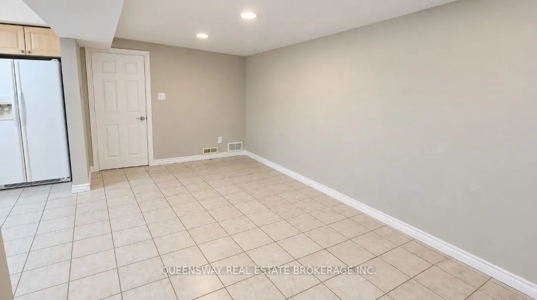 147 Bonham Boulevard