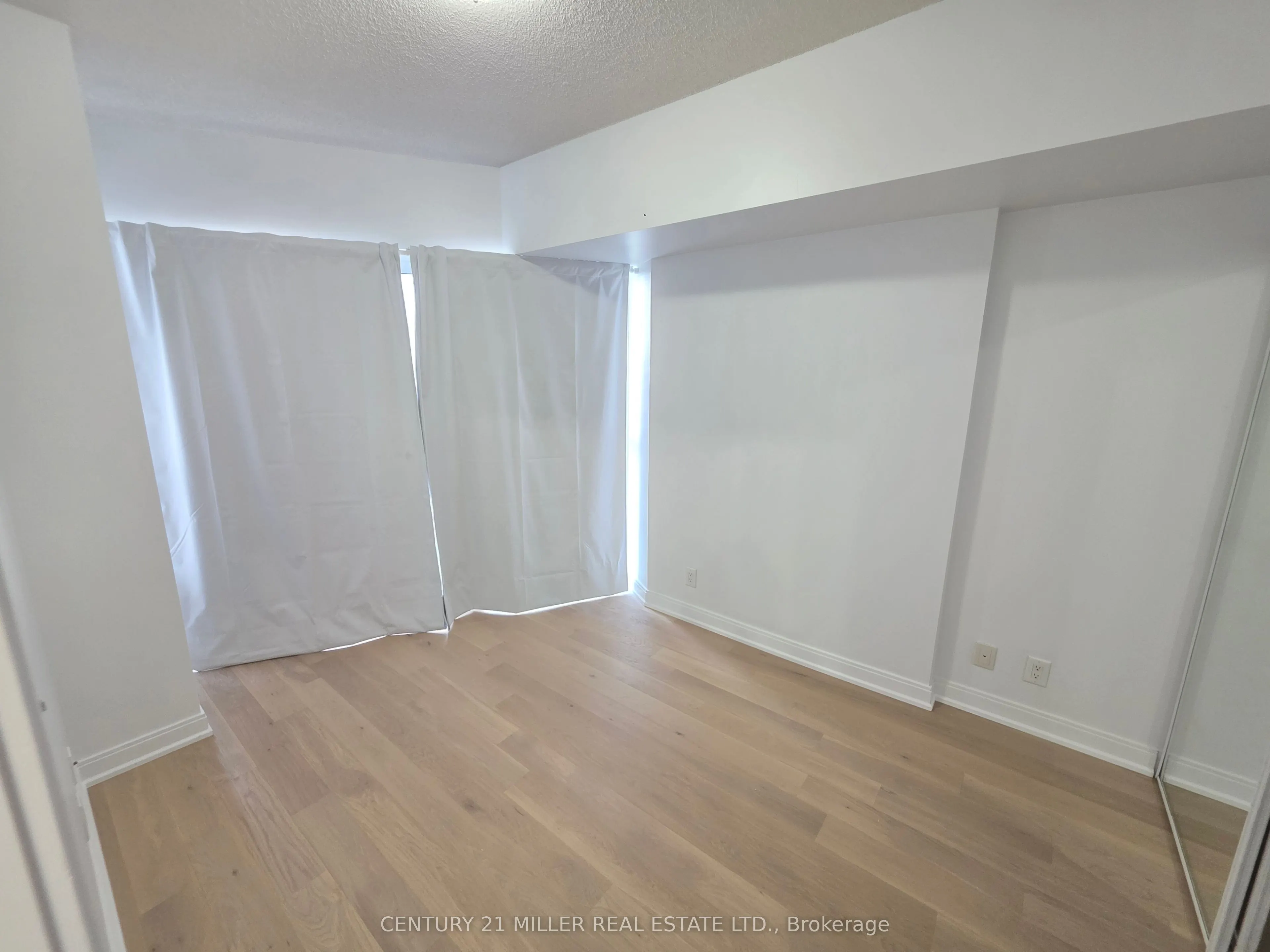 60 Absolute Avenue #2605