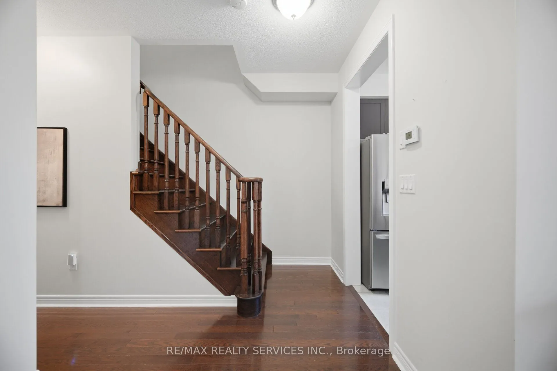 9 Aspenview Avenue