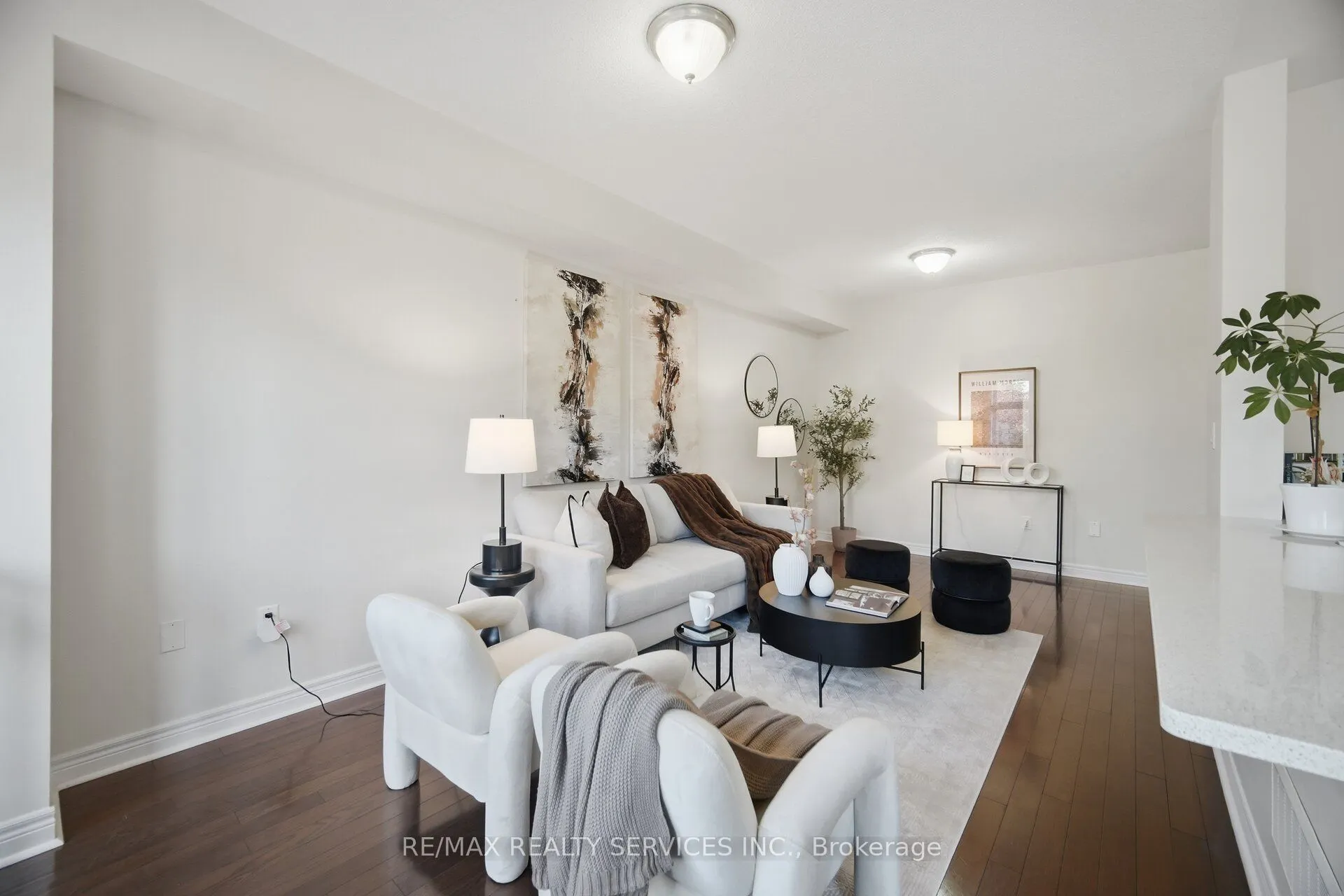9 Aspenview Avenue