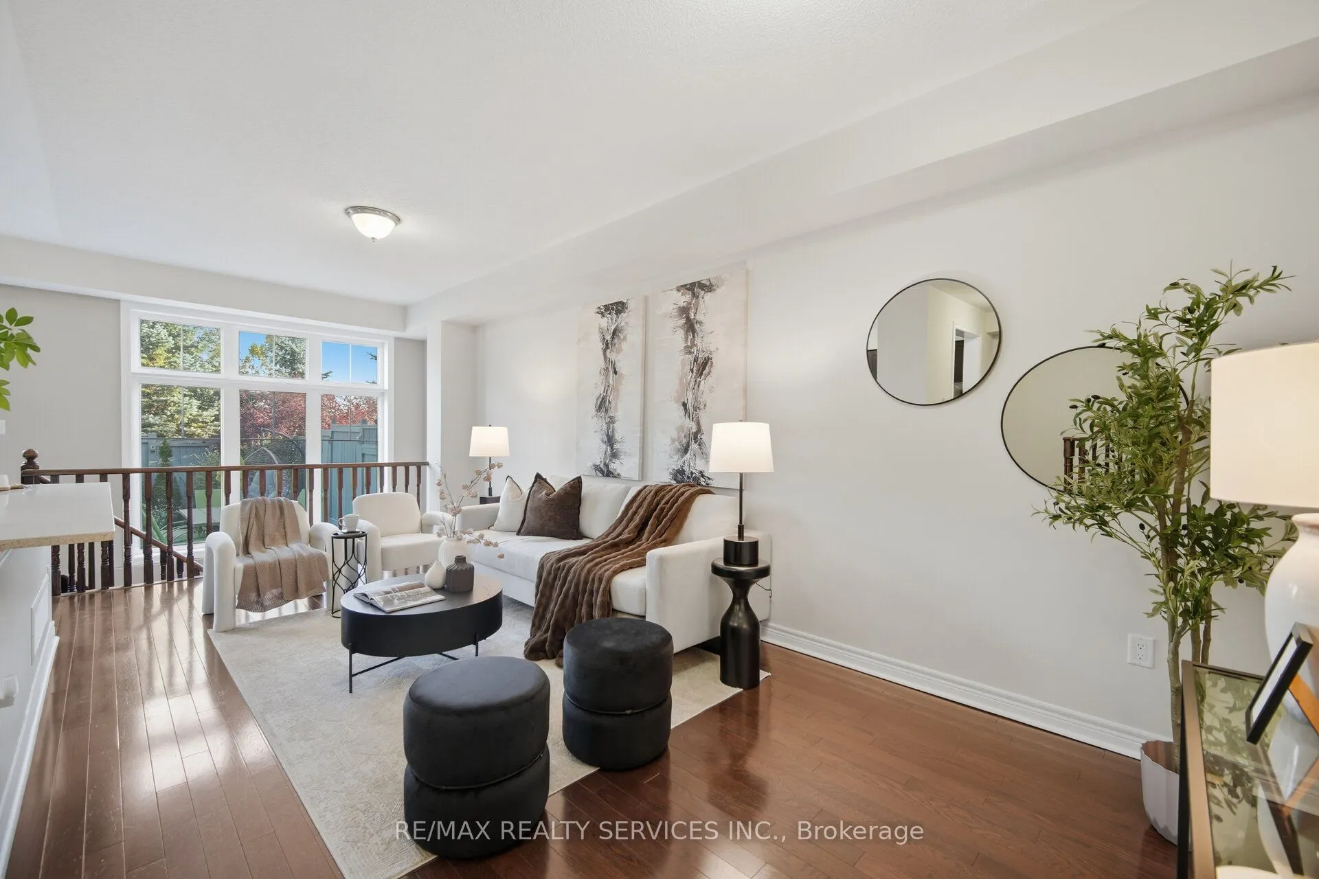 9 Aspenview Avenue