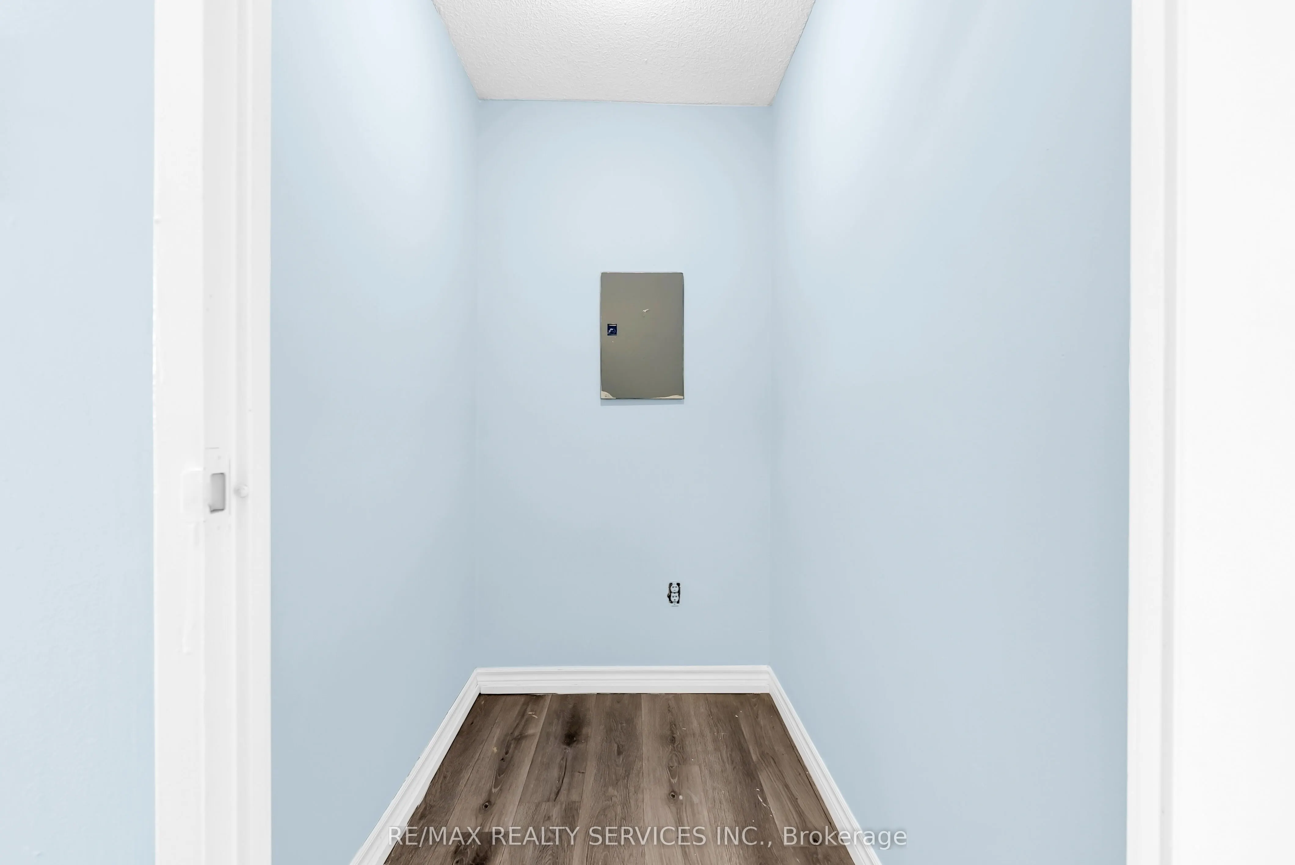 21 Markbrook Lane N #306
