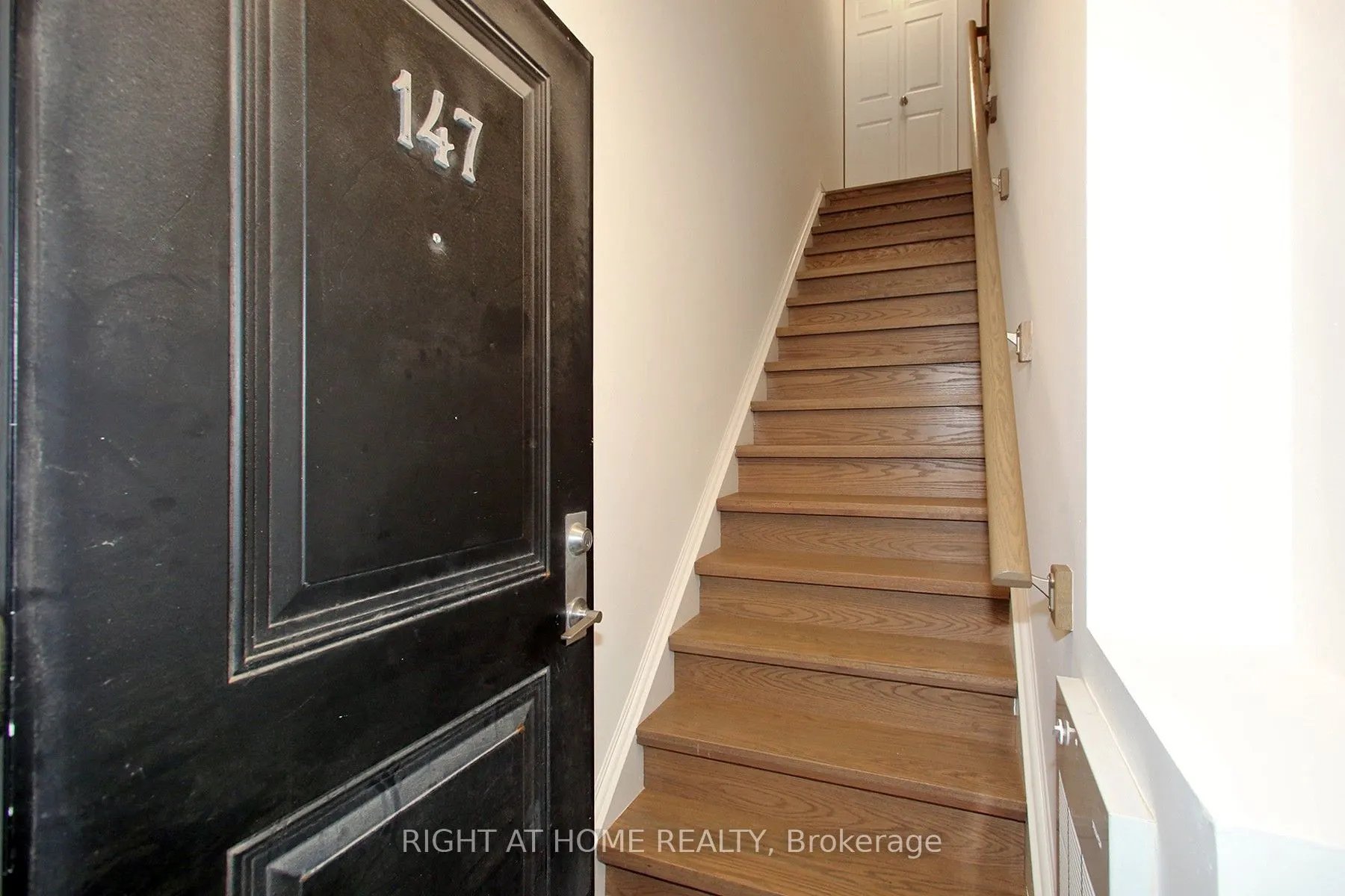 50 Carnation Avenue #147