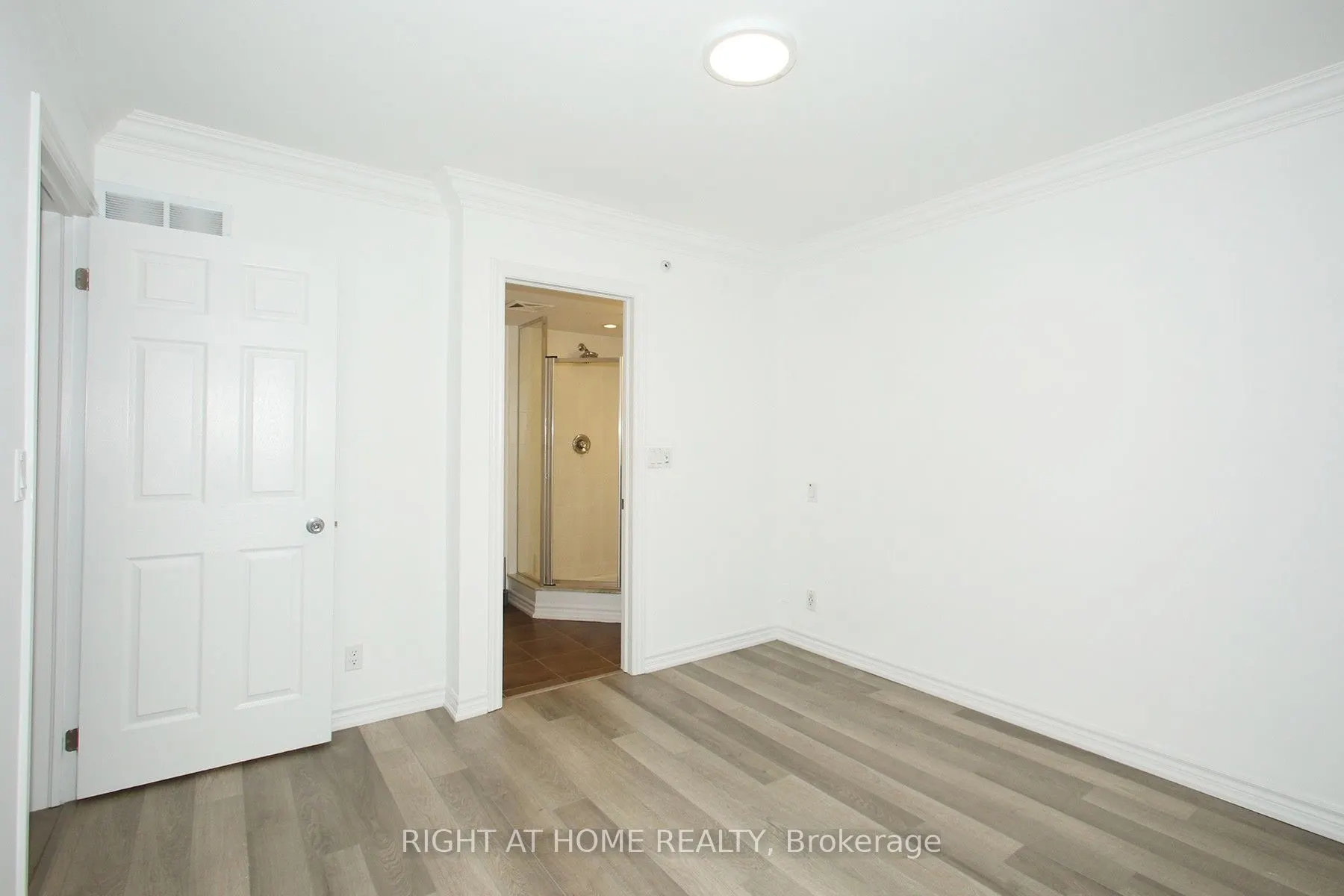 50 Carnation Avenue #147