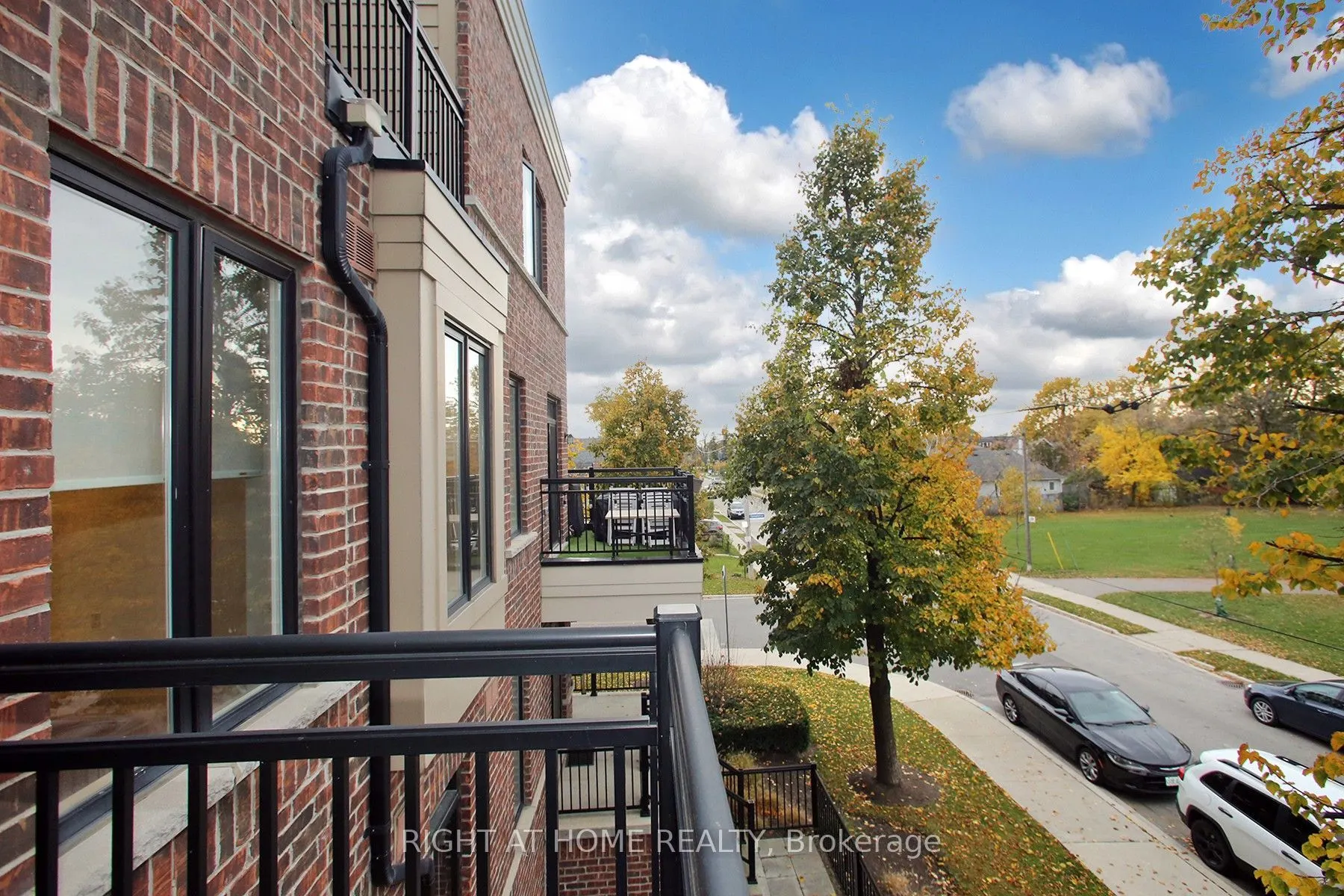 50 Carnation Avenue #147