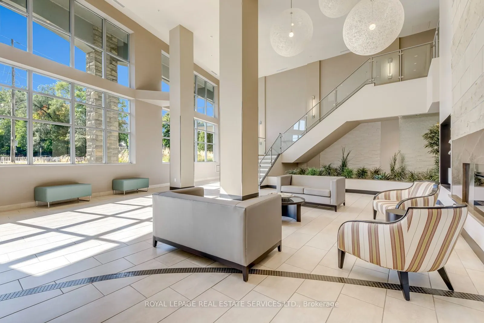 551 Maple Avenue #513