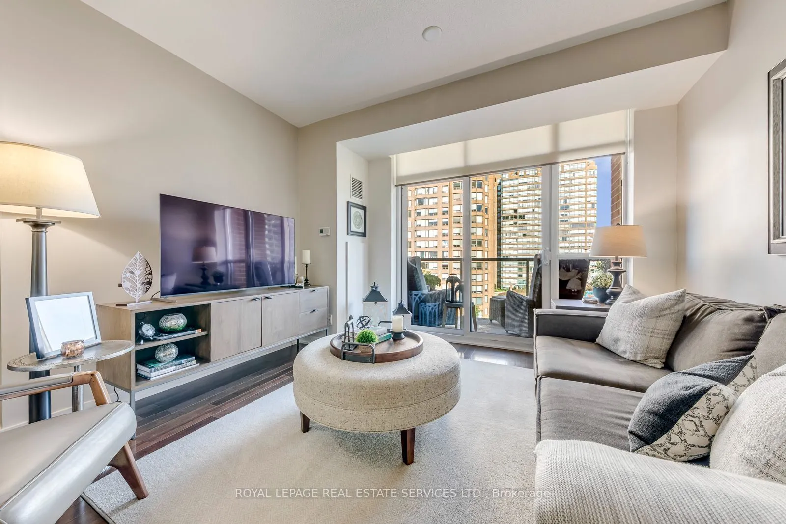 551 Maple Avenue #513