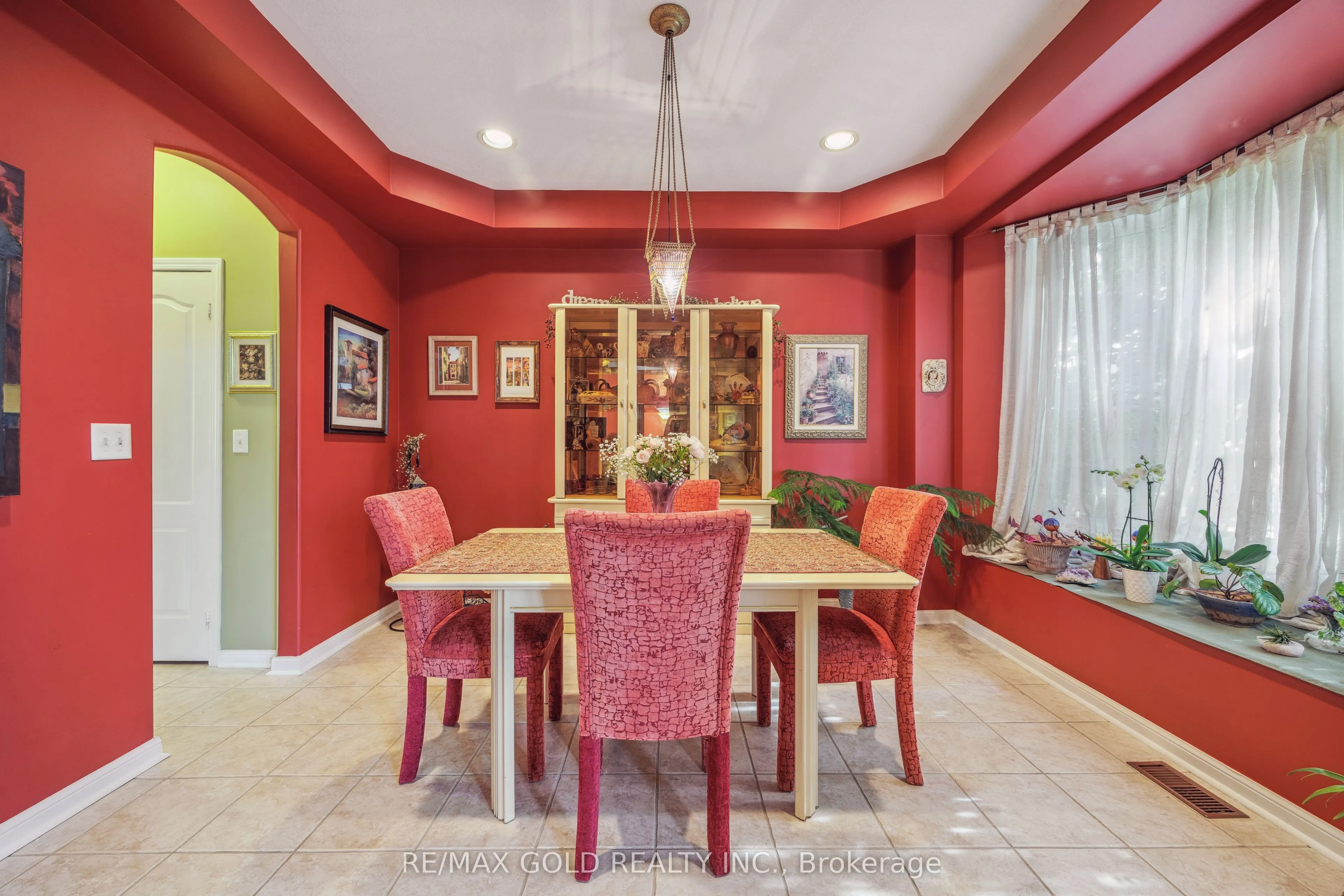 40 Maldives Crescent