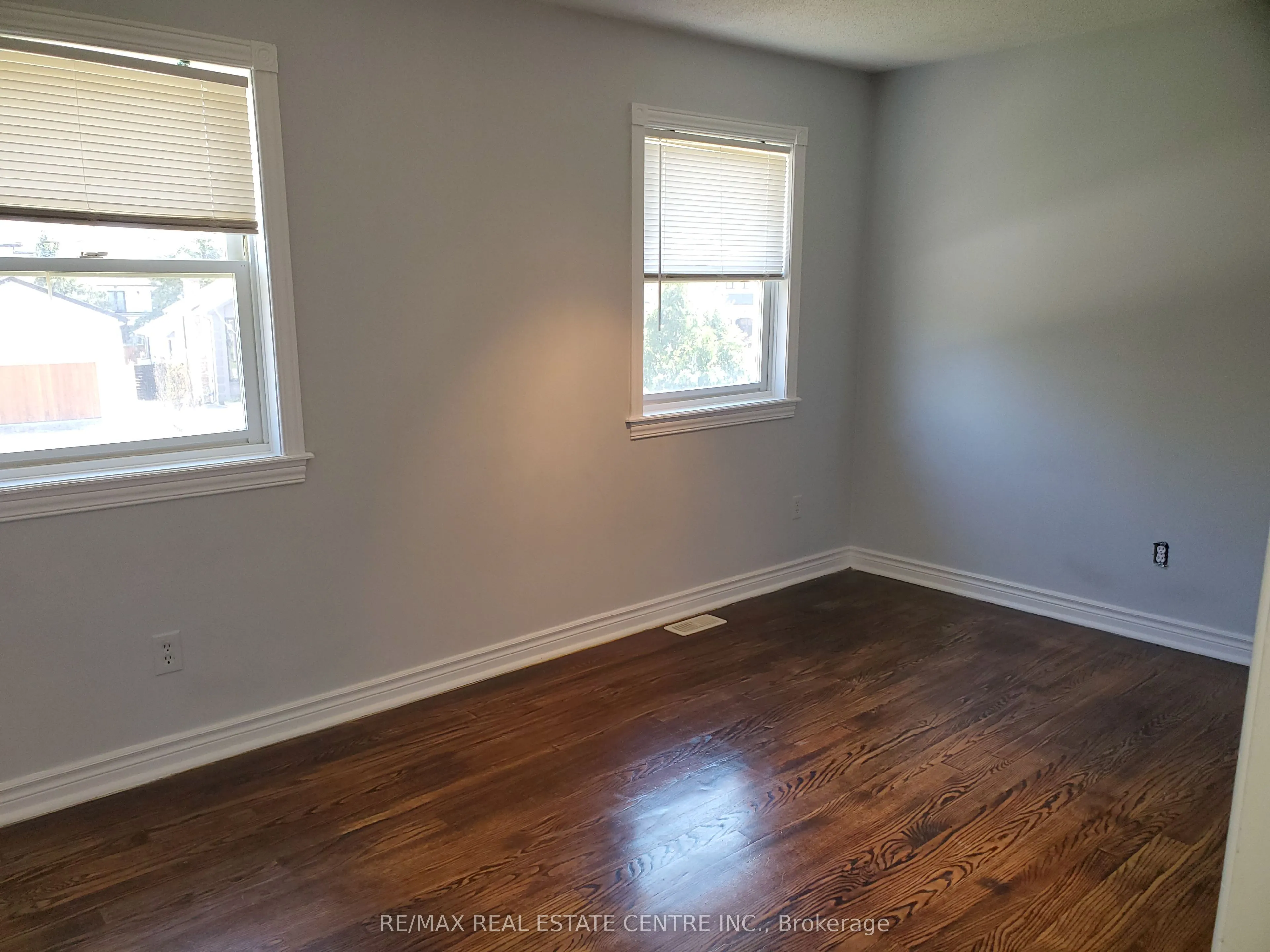 1077 Selby Avenue