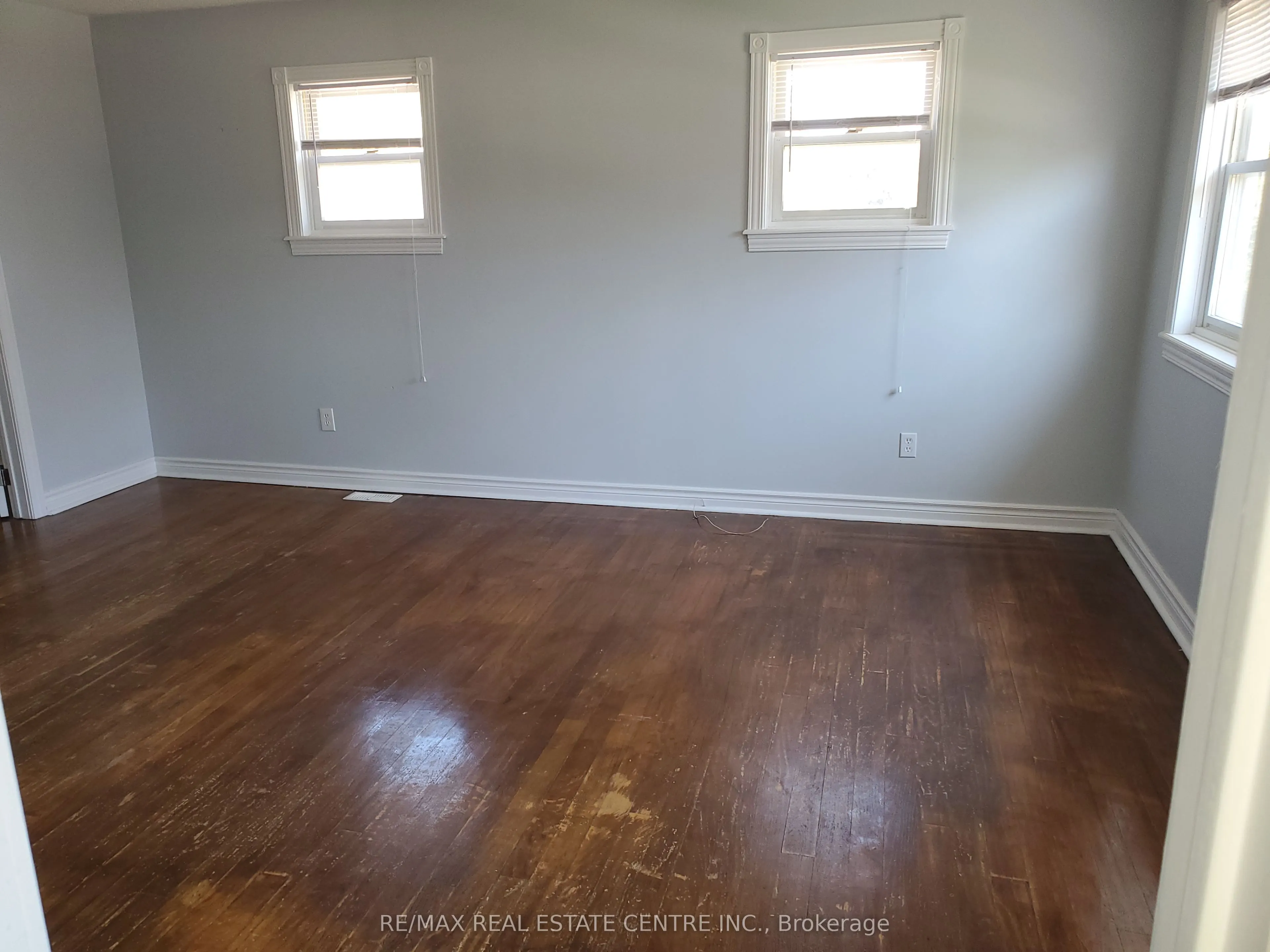 1077 Selby Avenue
