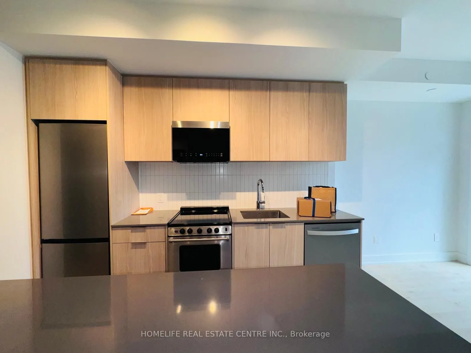 3008 William Cutmore Boulevard #409