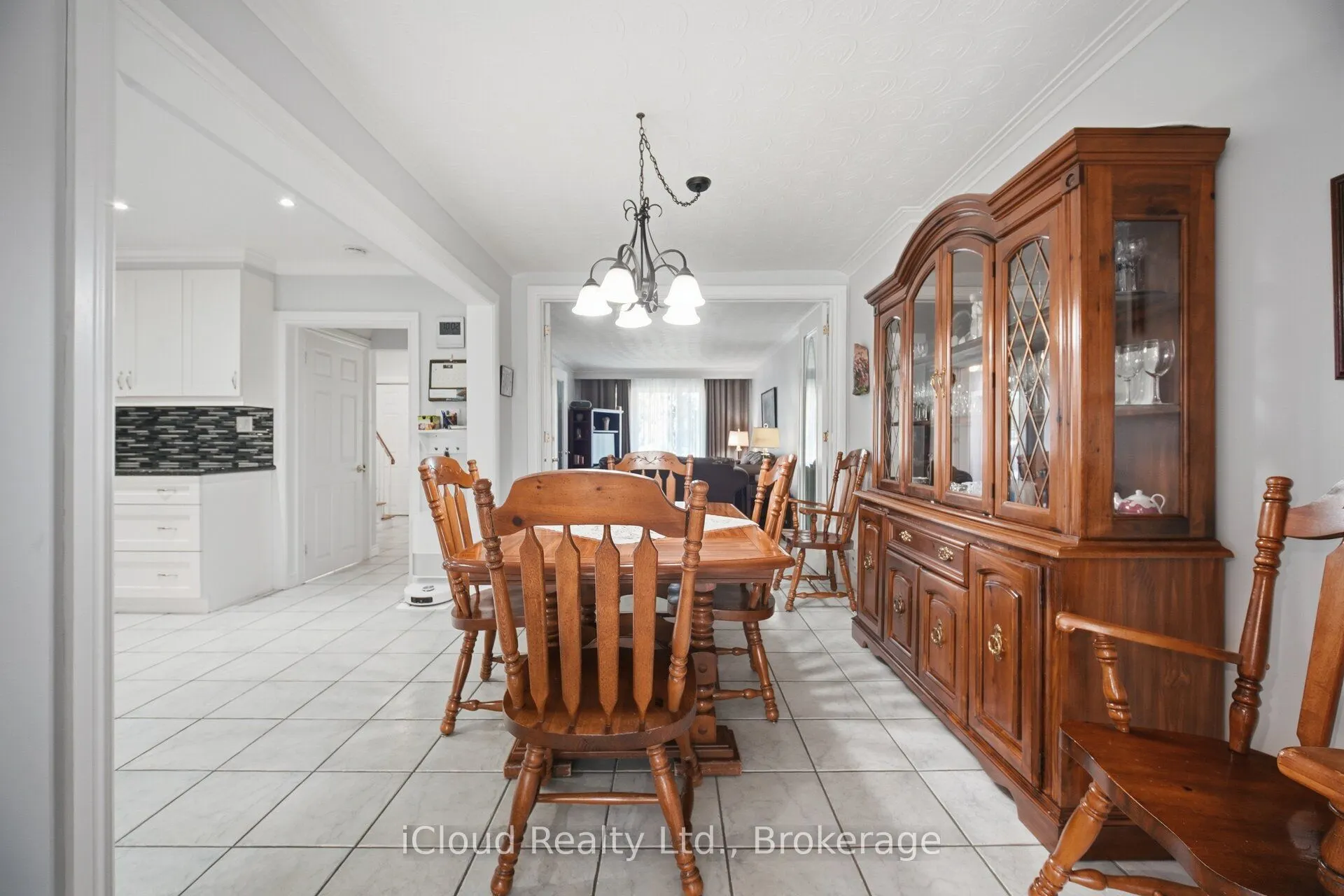 52 Bengal Court