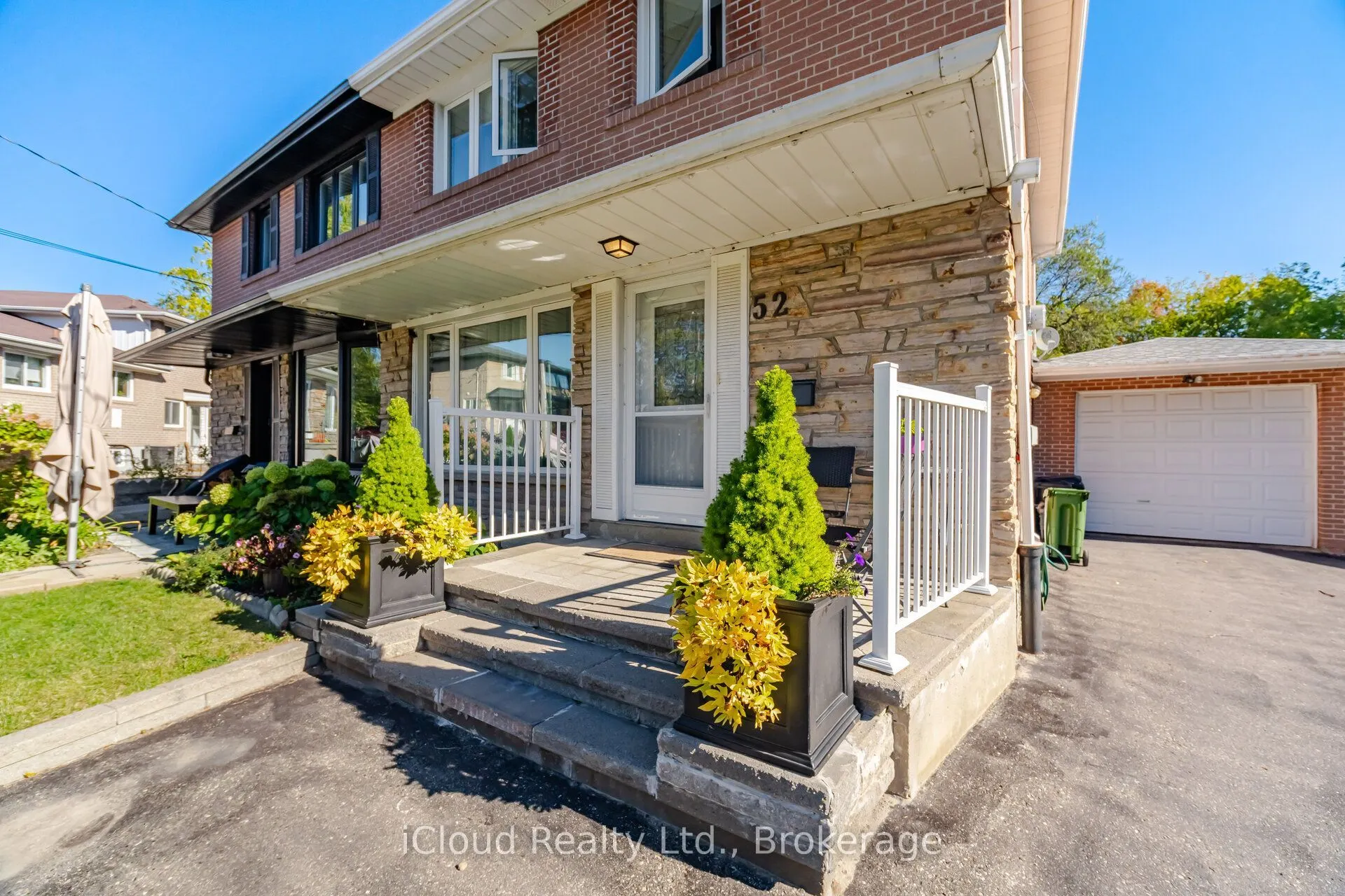 52 Bengal Court