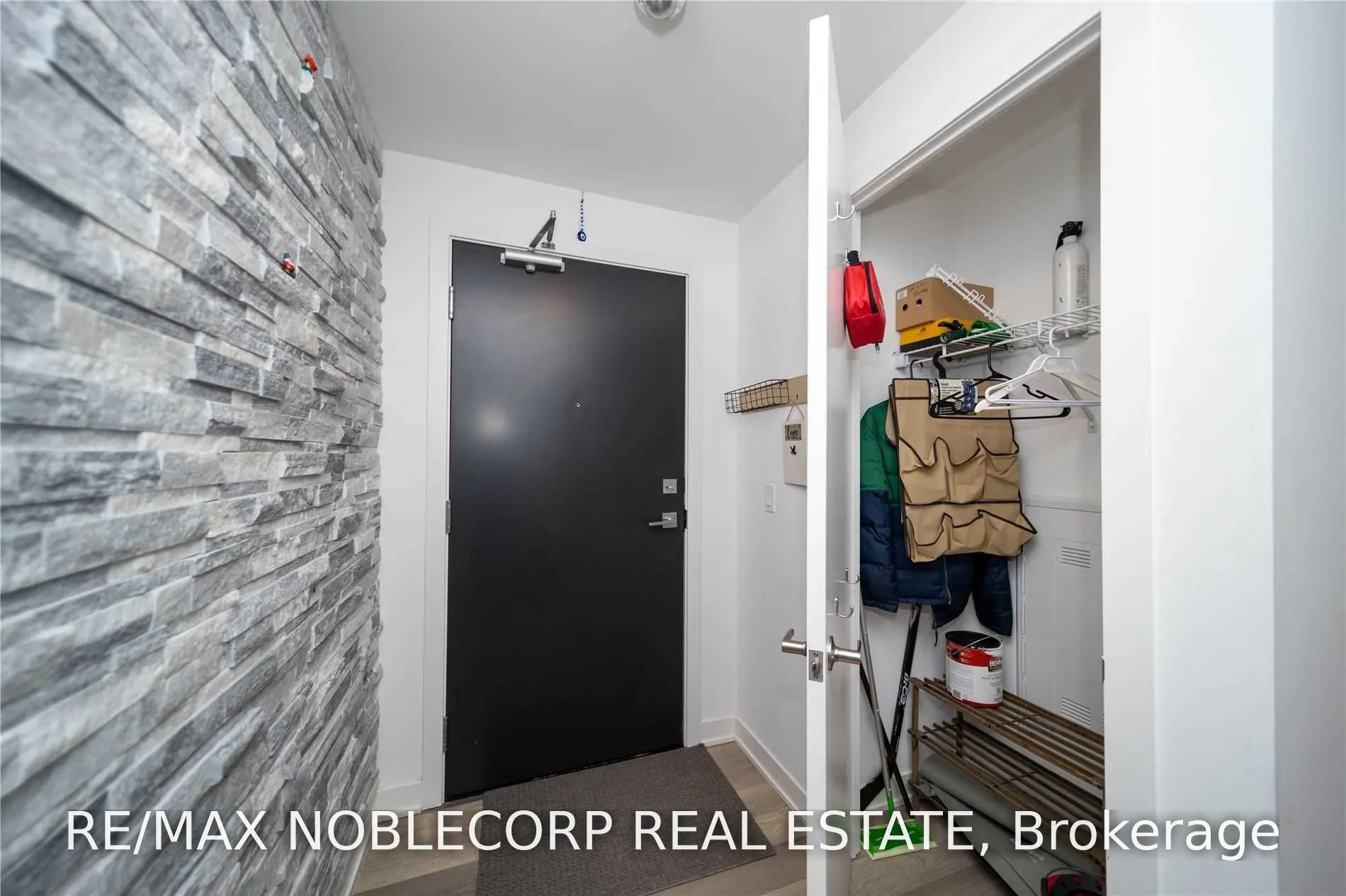 5260 Dundas Street #C321