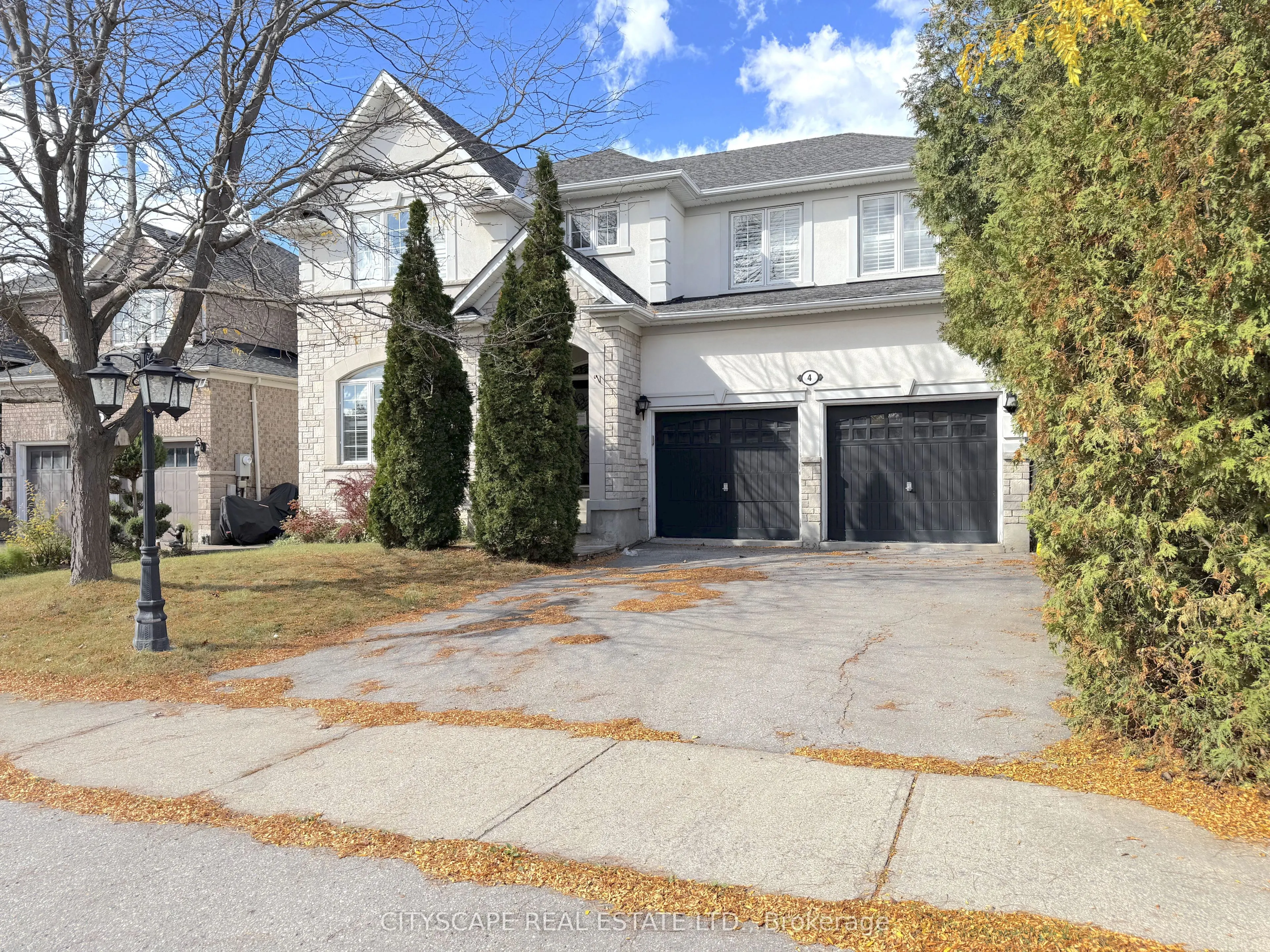 4 Serviceberry Crescent