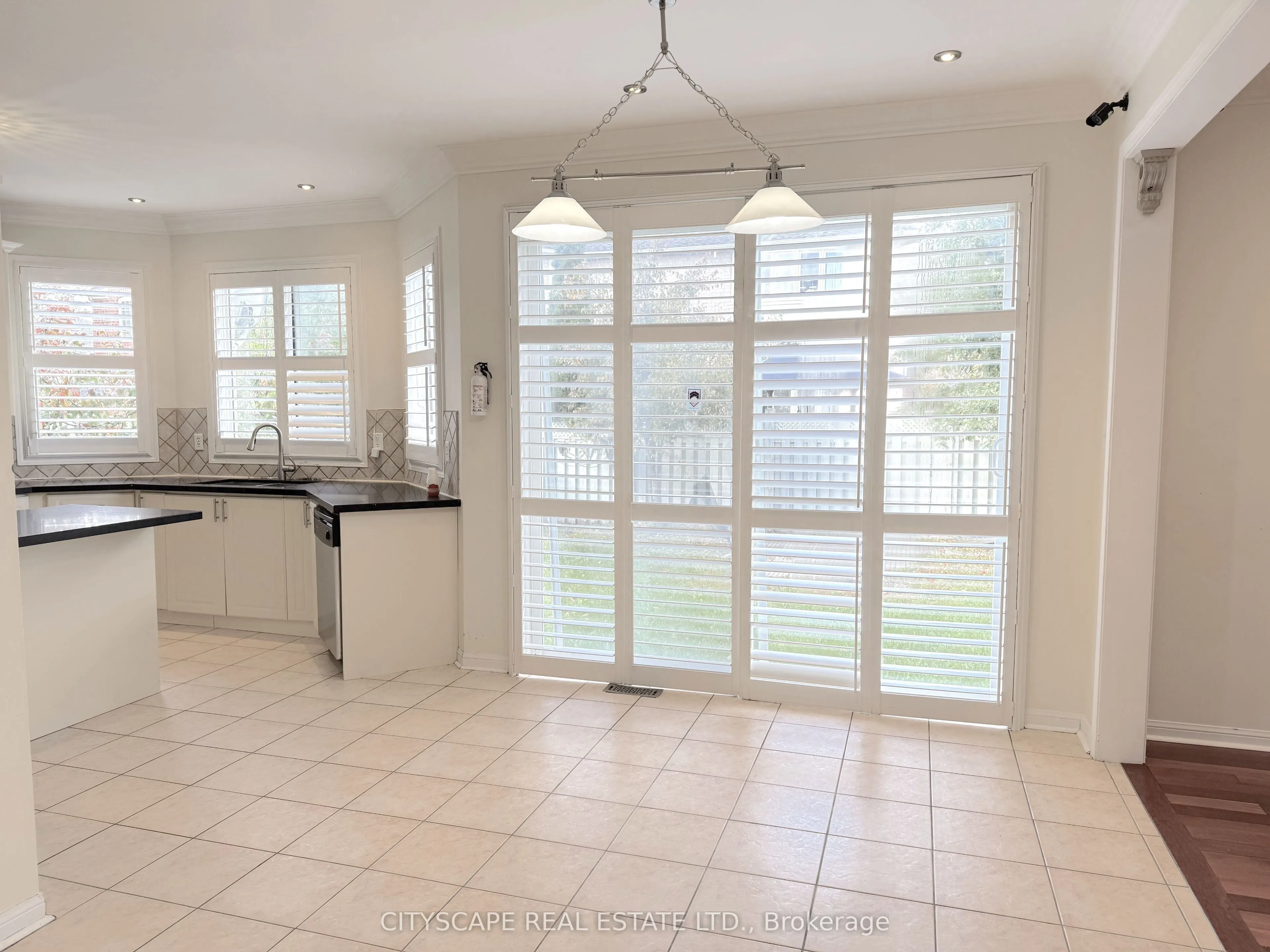 4 Serviceberry Crescent
