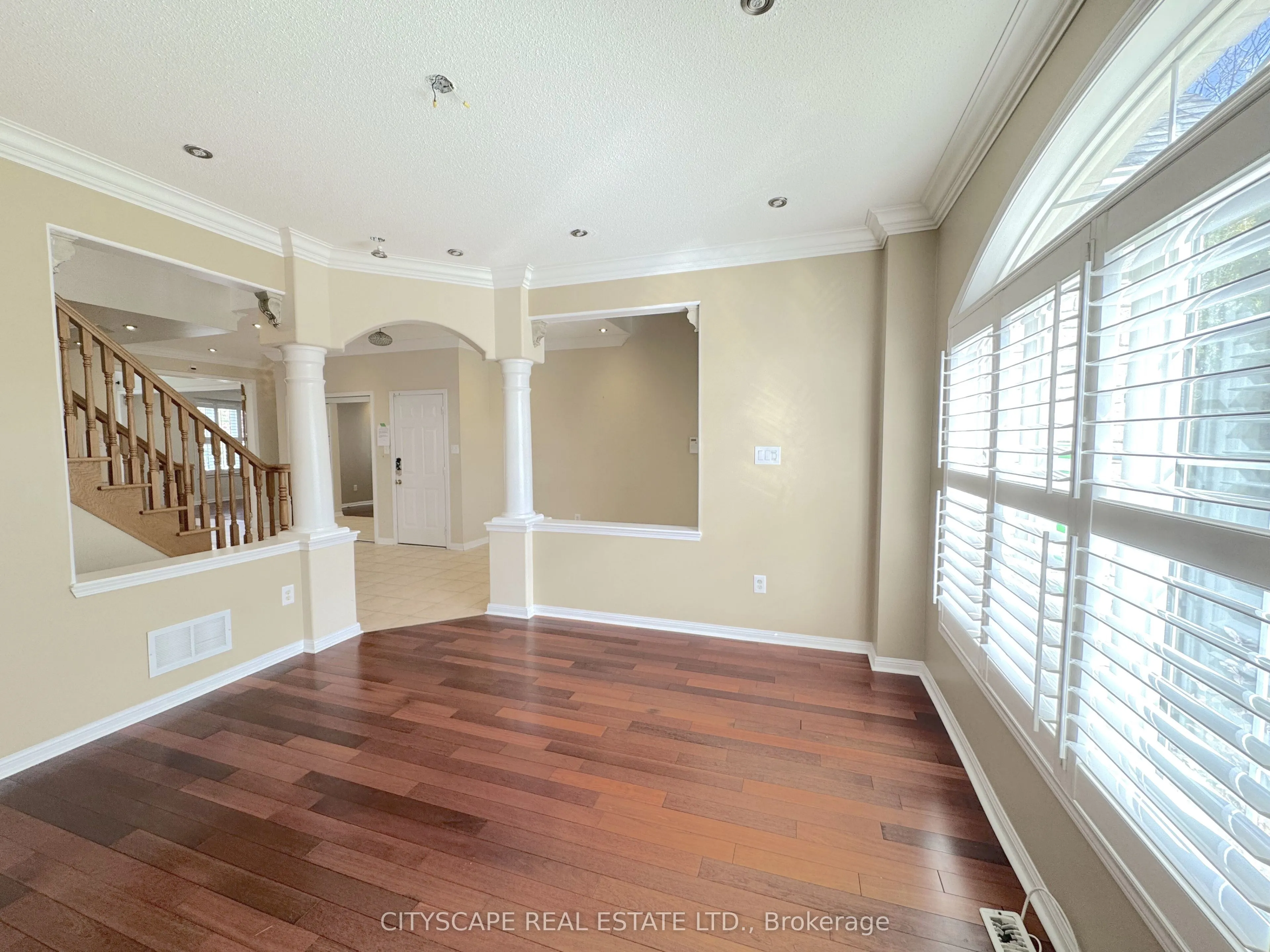 4 Serviceberry Crescent