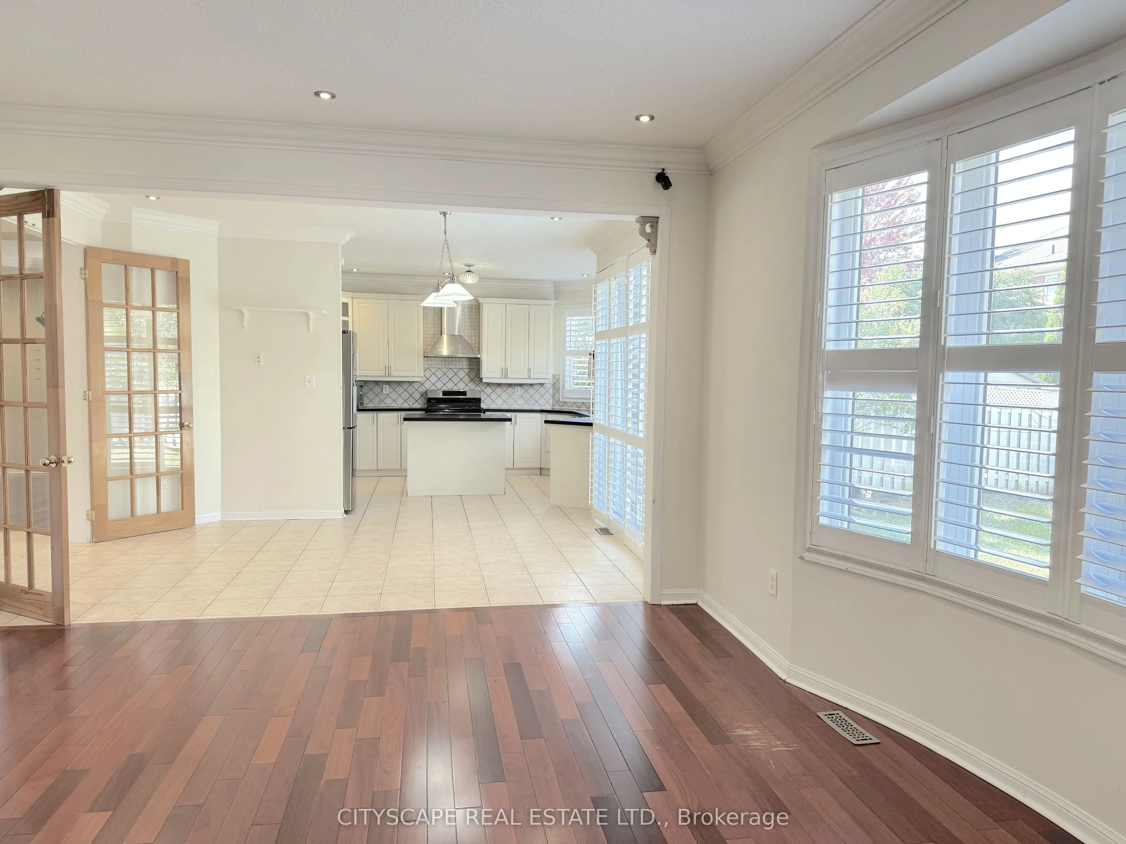 4 Serviceberry Crescent