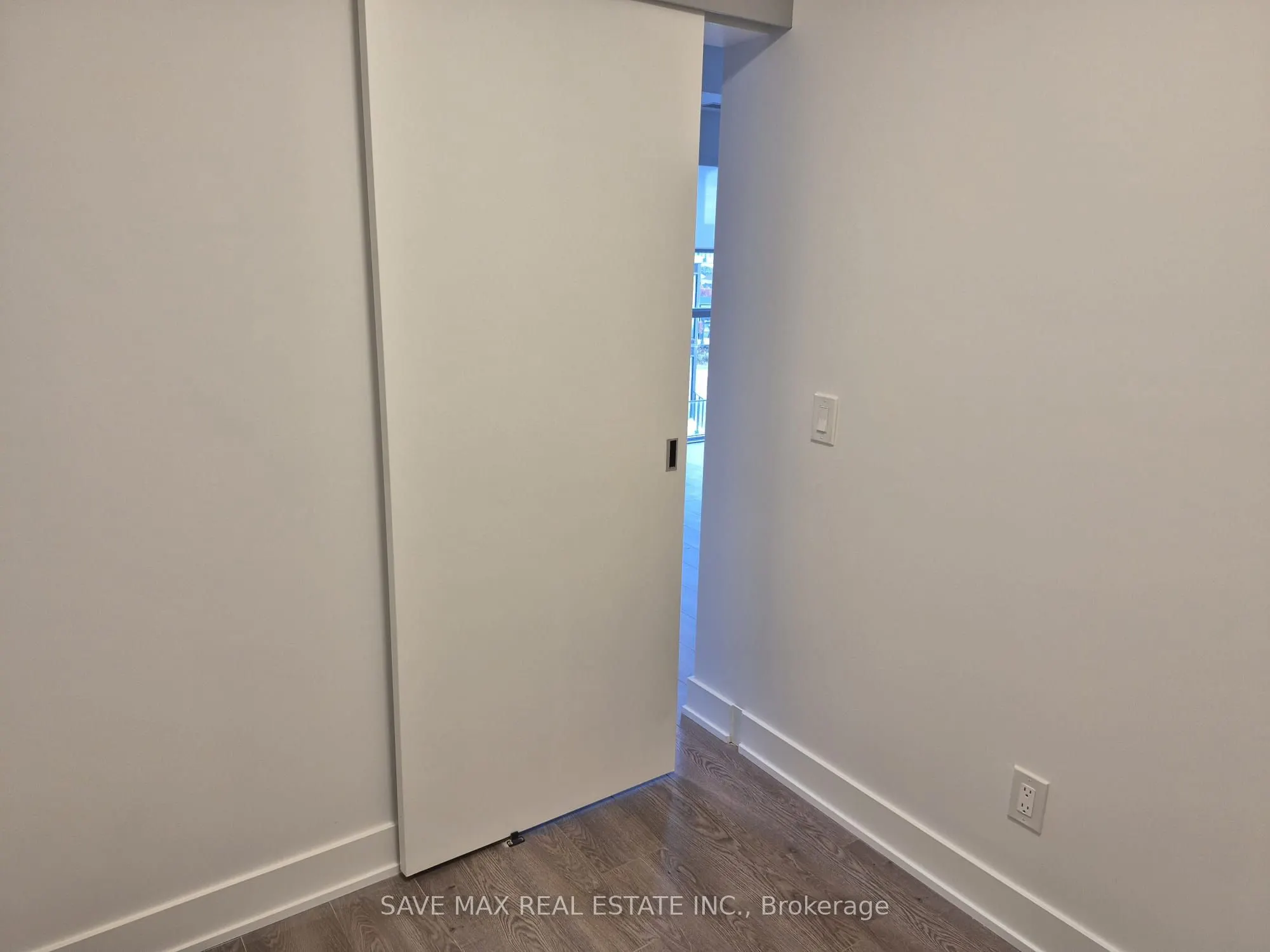 3008 William Cutmore Boulevard #614