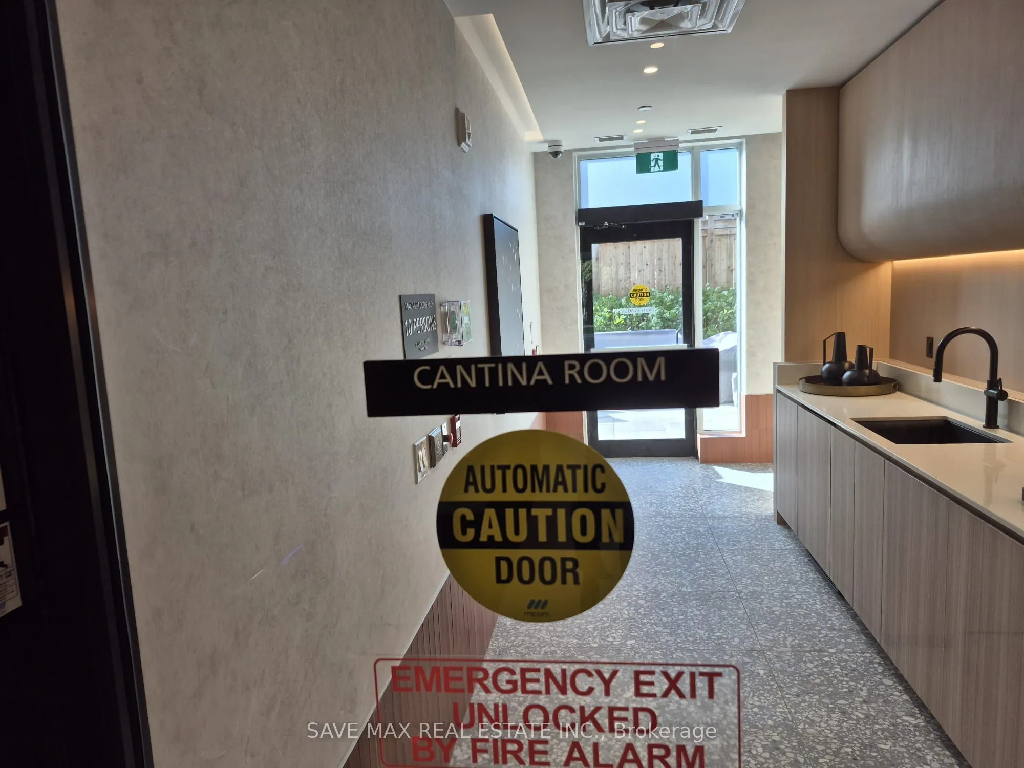 3008 William Cutmore Boulevard #614