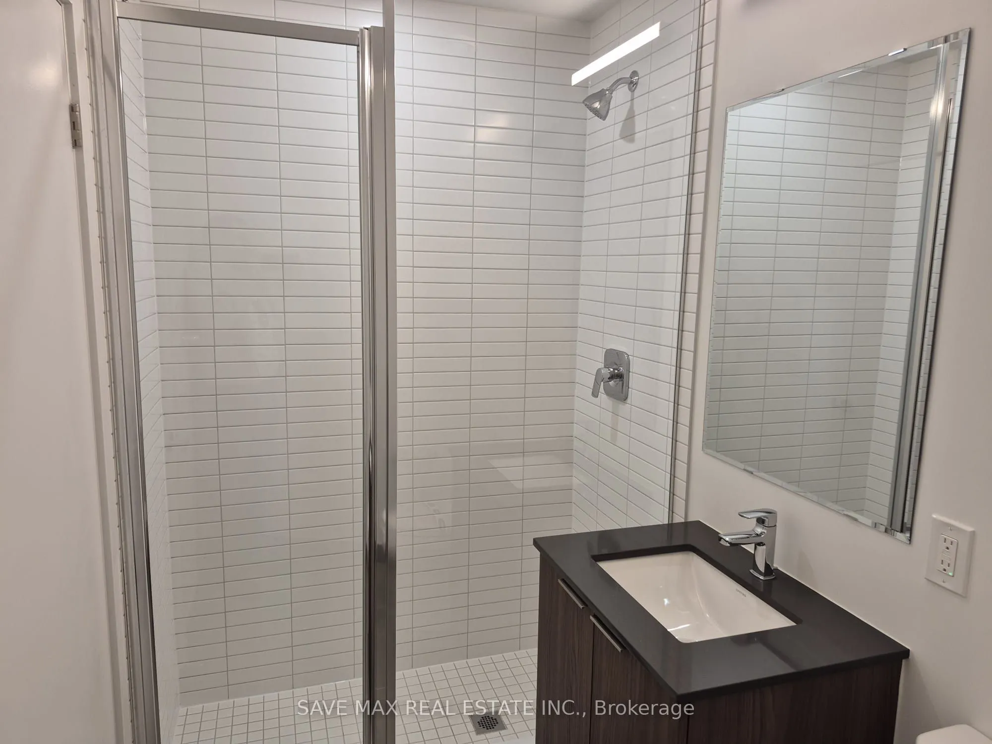 3008 William Cutmore Boulevard #614