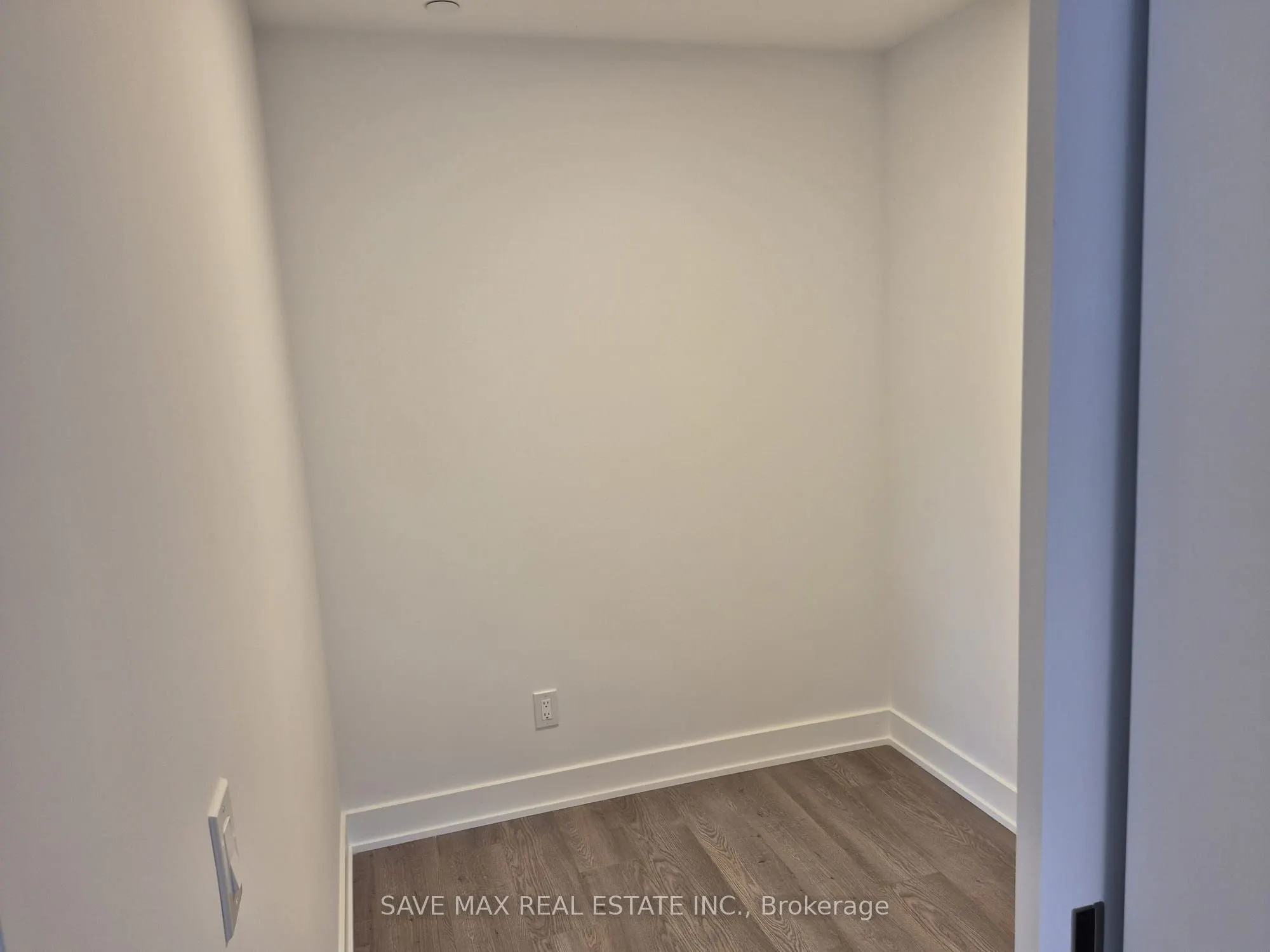 3008 William Cutmore Boulevard #614