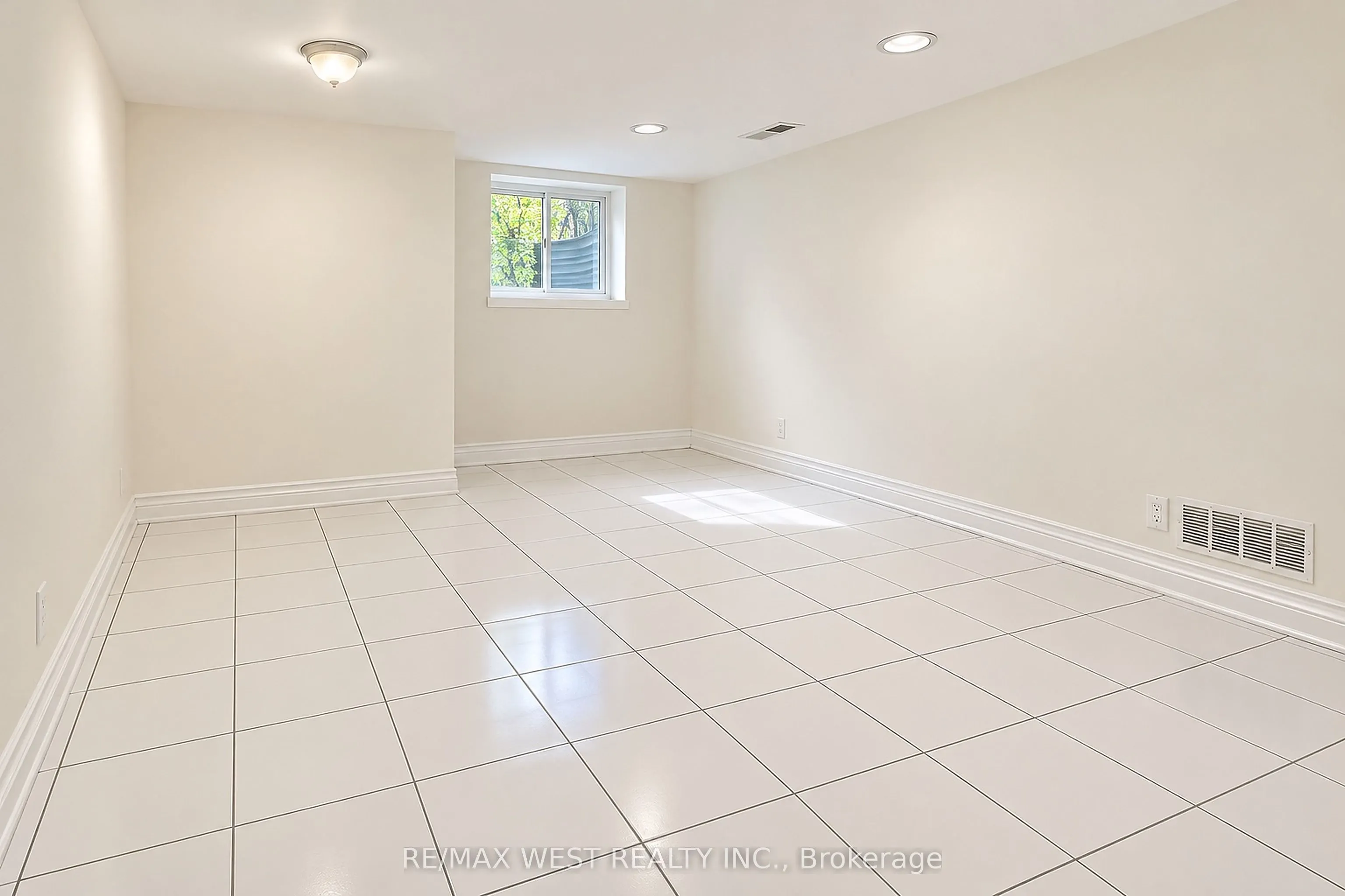 117 Rosemount Avenue #Bsmt
