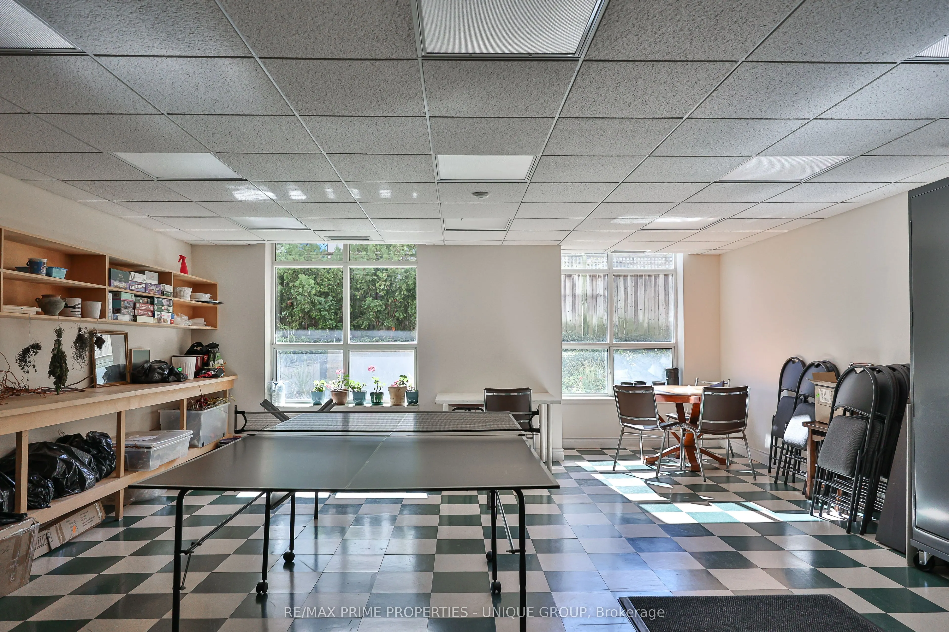 2511 Bloor Street W #202