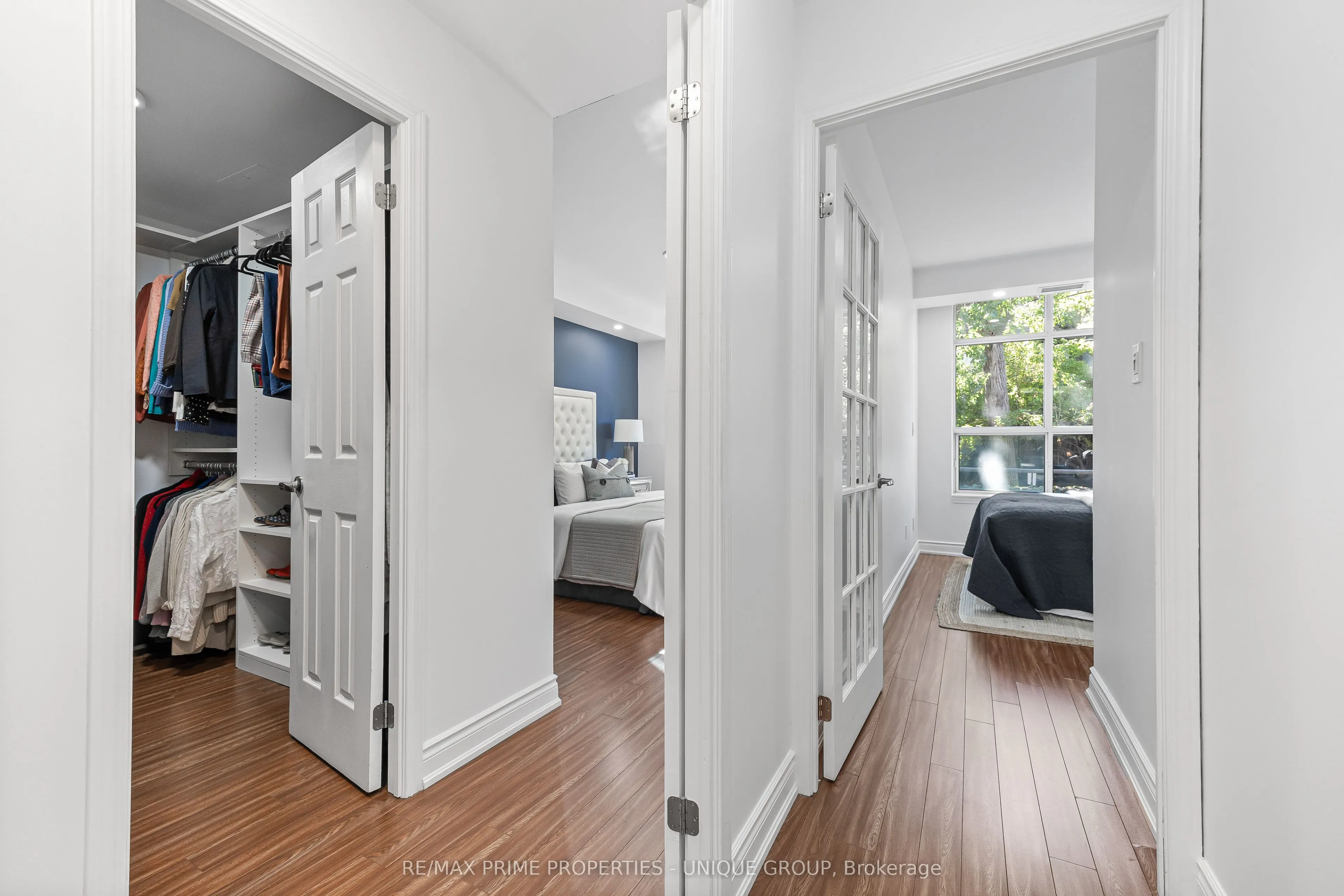 2511 Bloor Street W #202