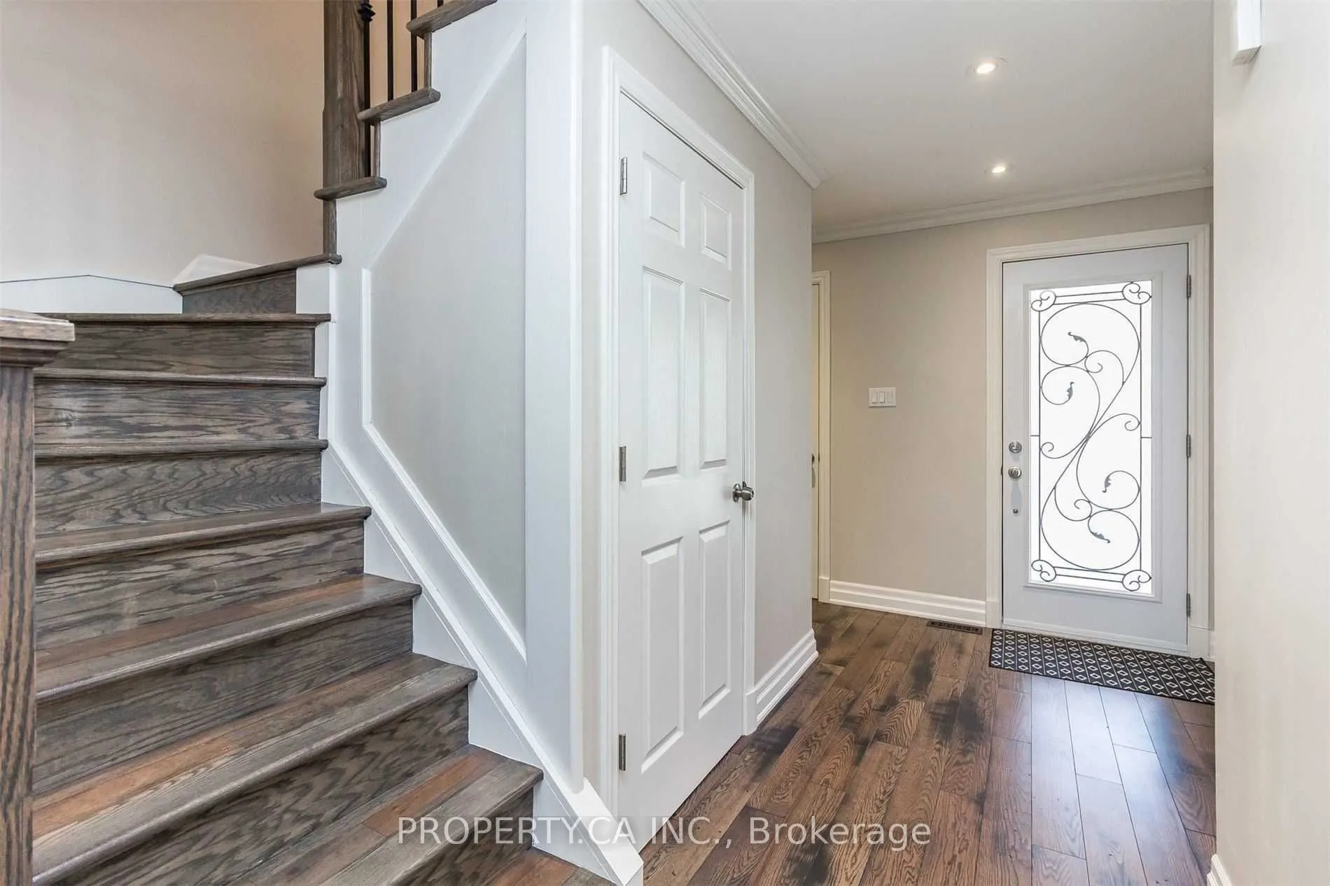 4153 Wheelwright Crescent