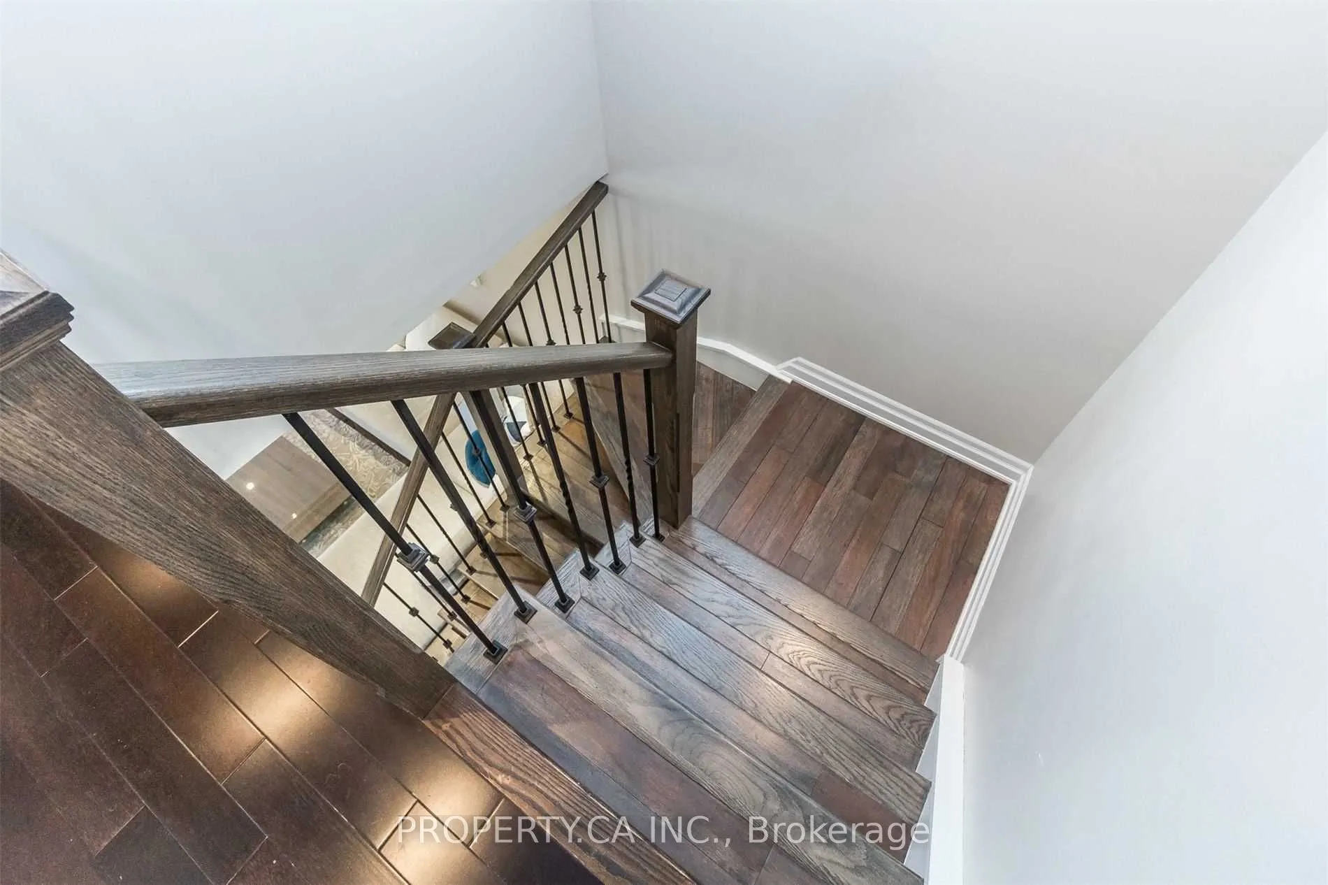 4153 Wheelwright Crescent