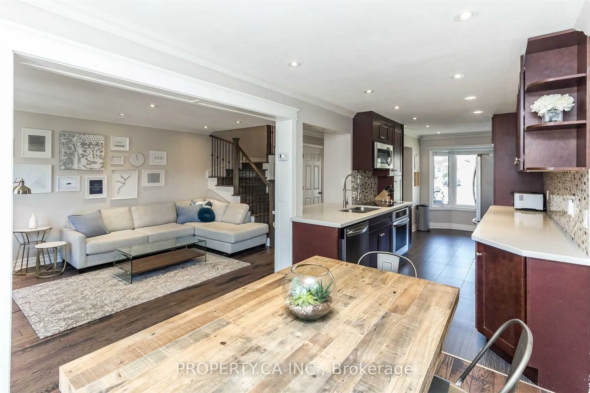 4153 Wheelwright Crescent