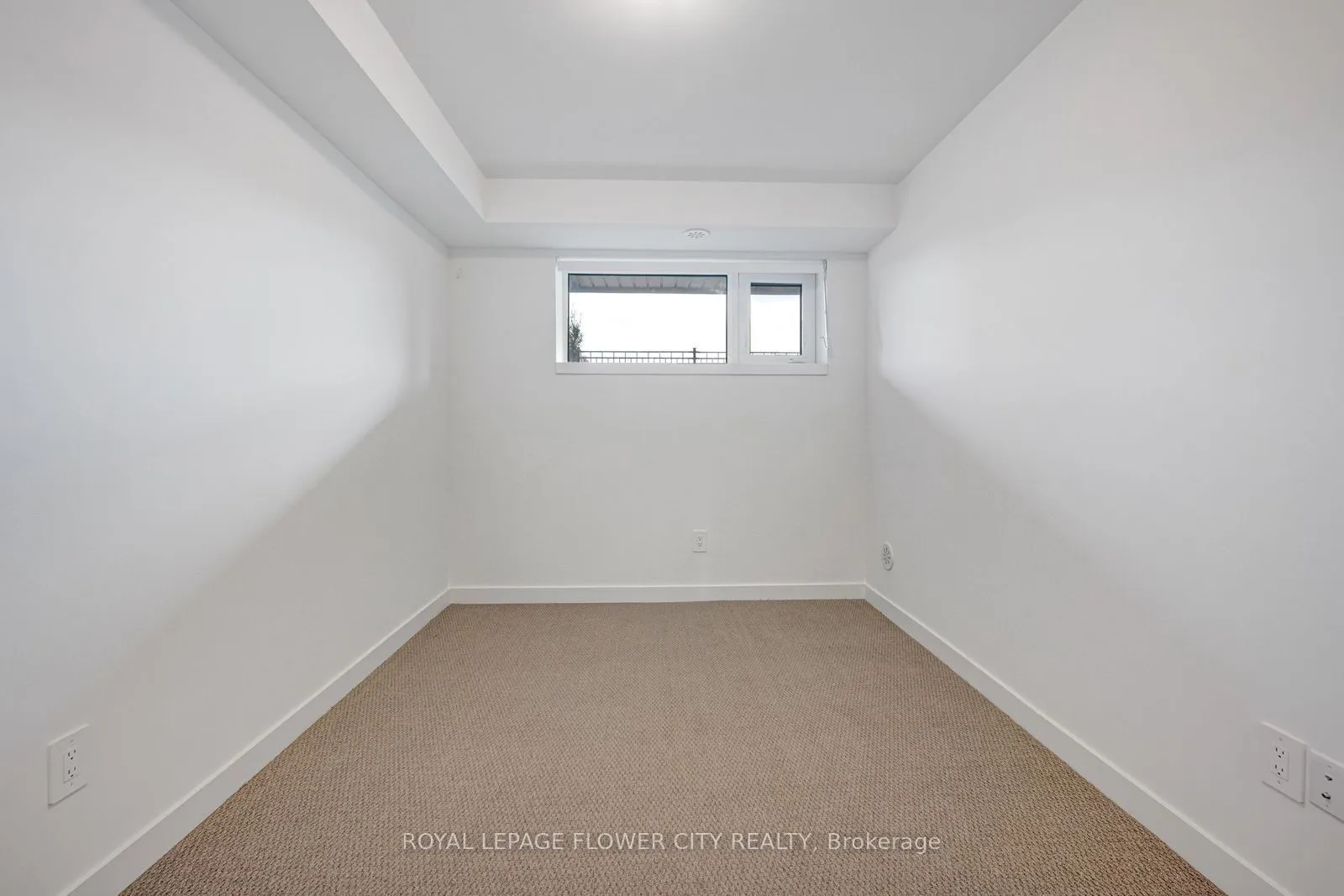 65 Romilly Avenue #17