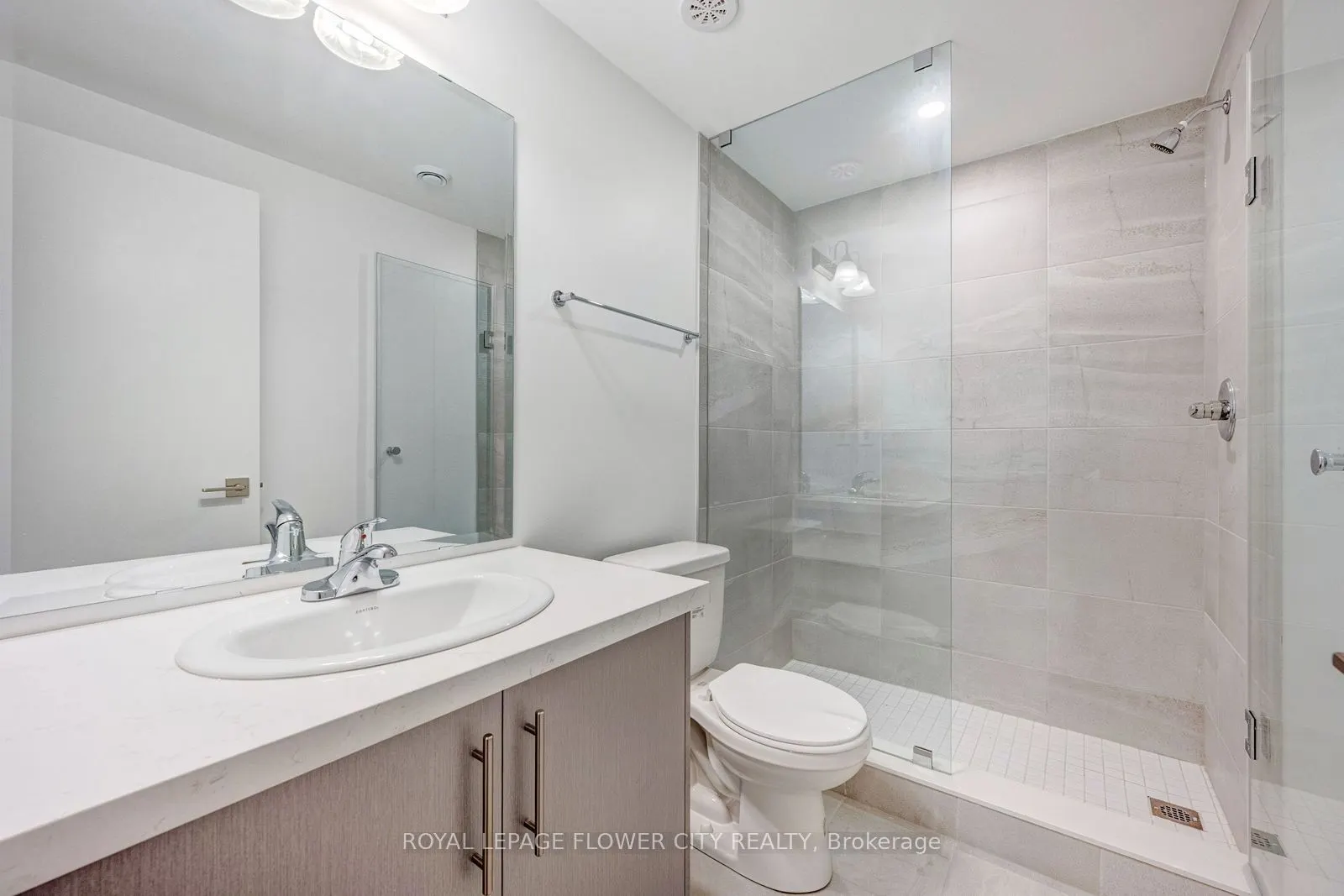 65 Romilly Avenue #17