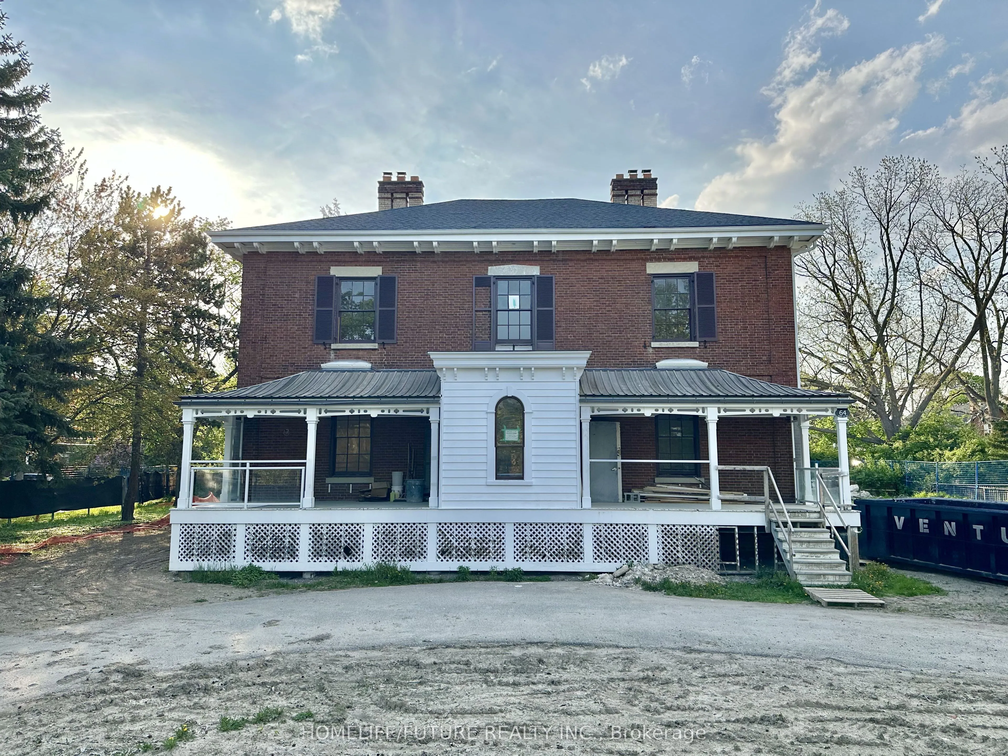 64 King Street