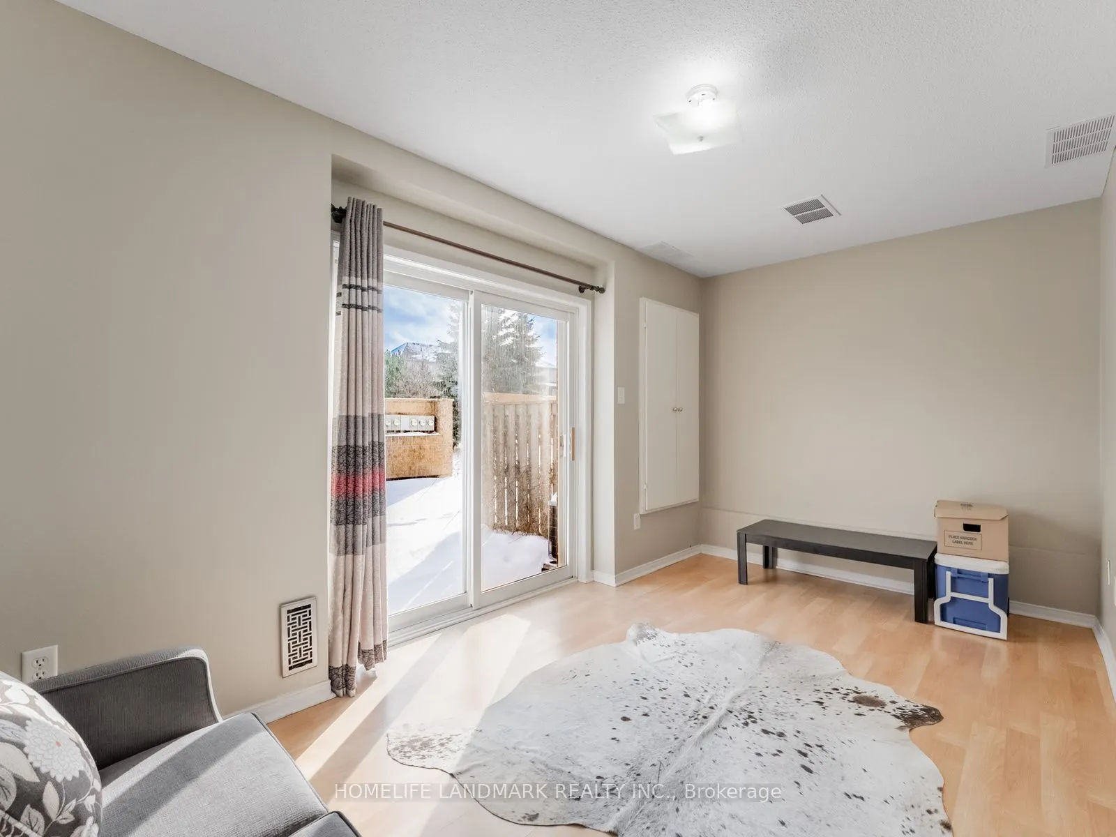 4950 Albina Way #28