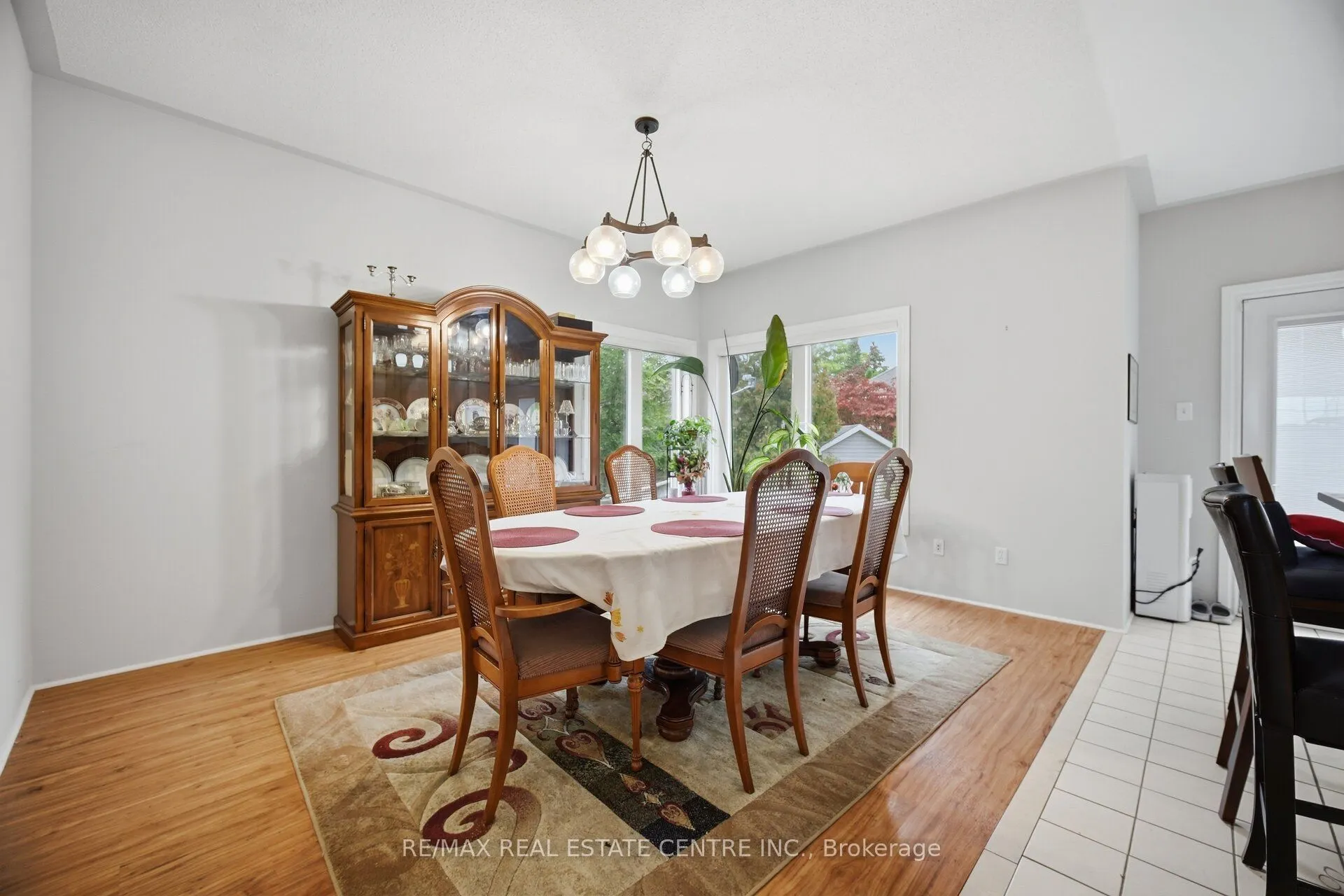19 Amberdale Court