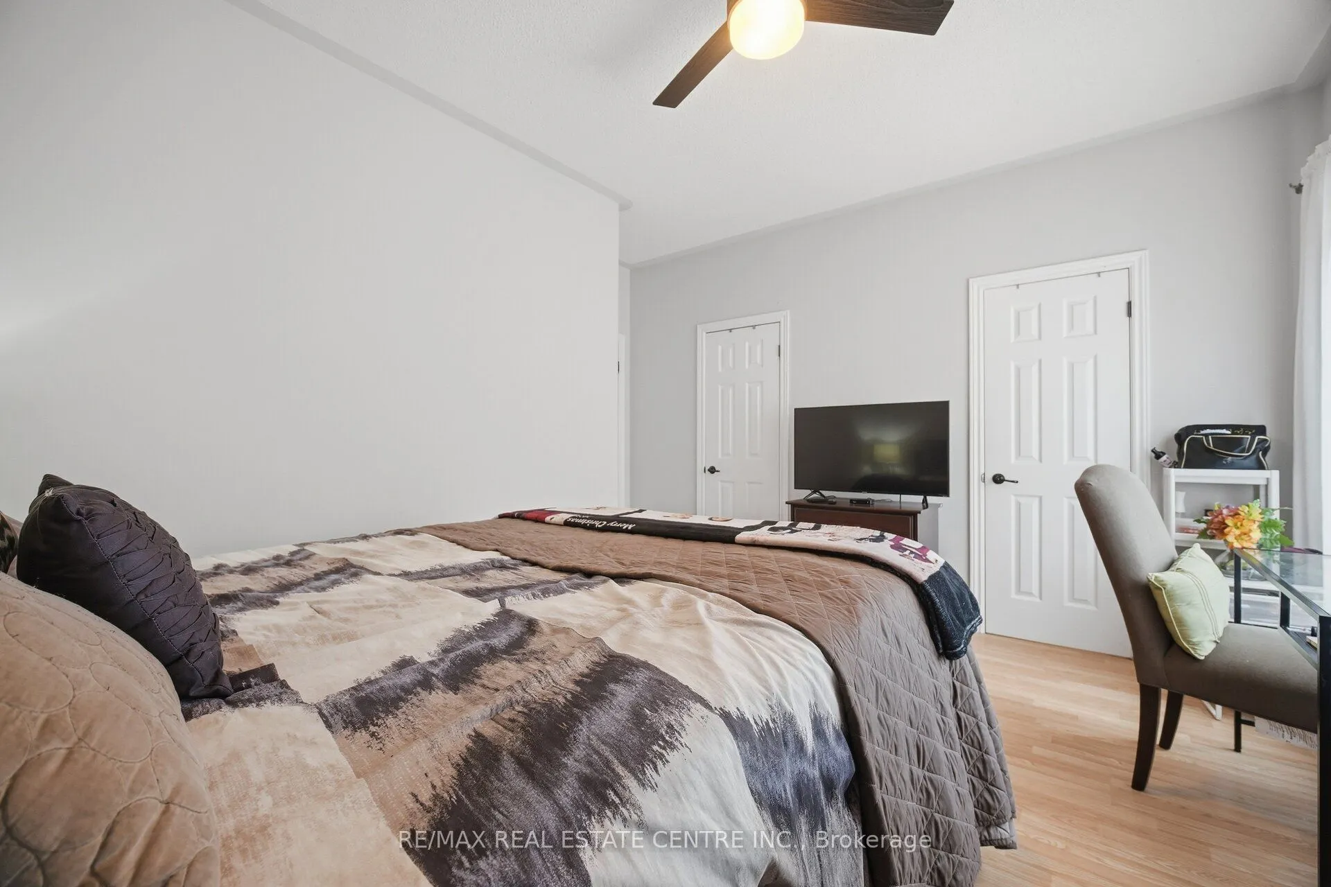 19 Amberdale Court