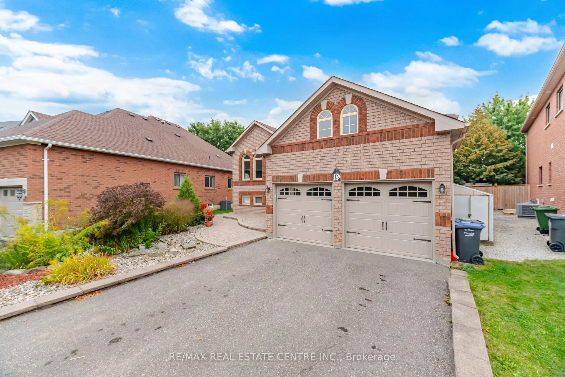 19 Amberdale Court