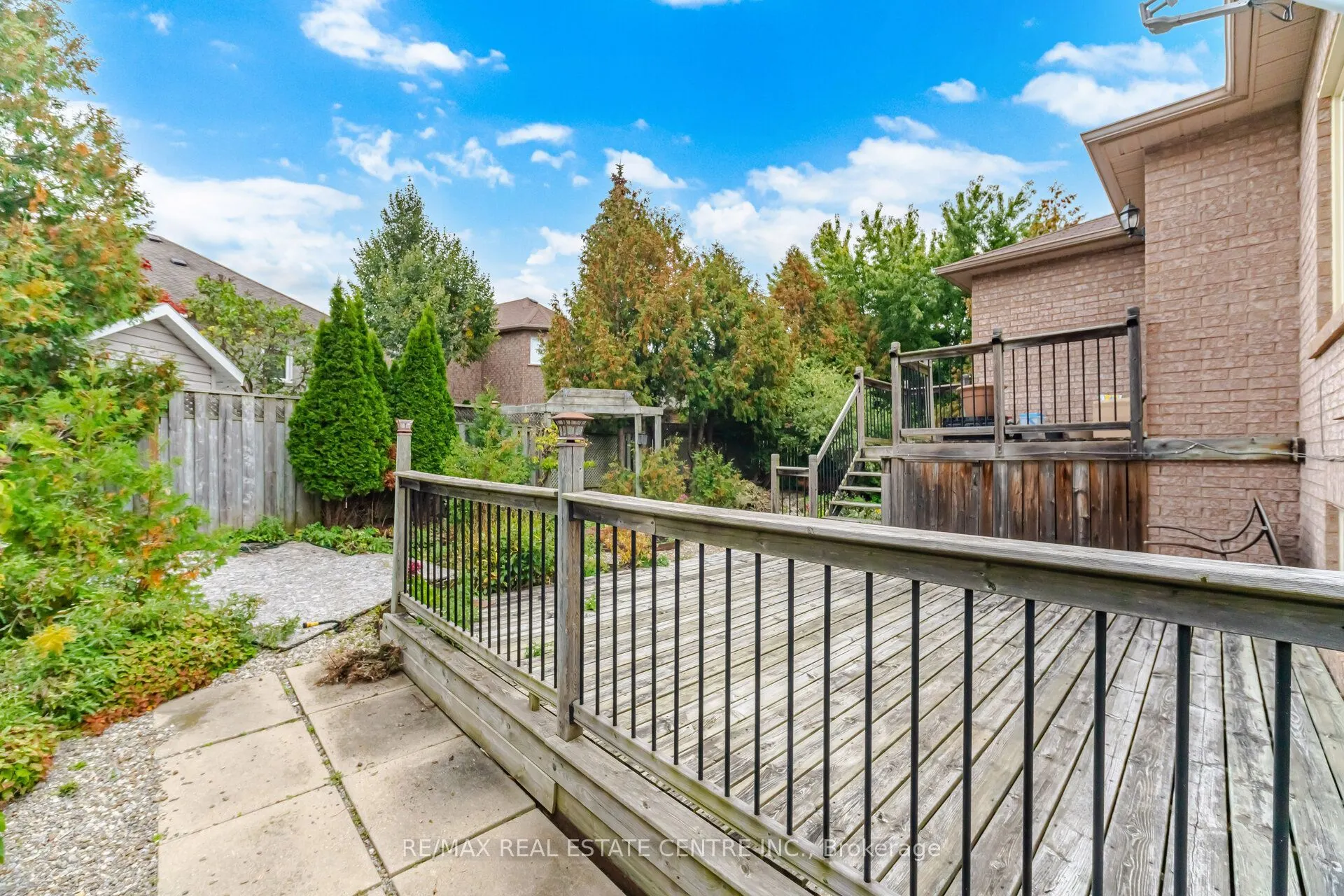 19 Amberdale Court