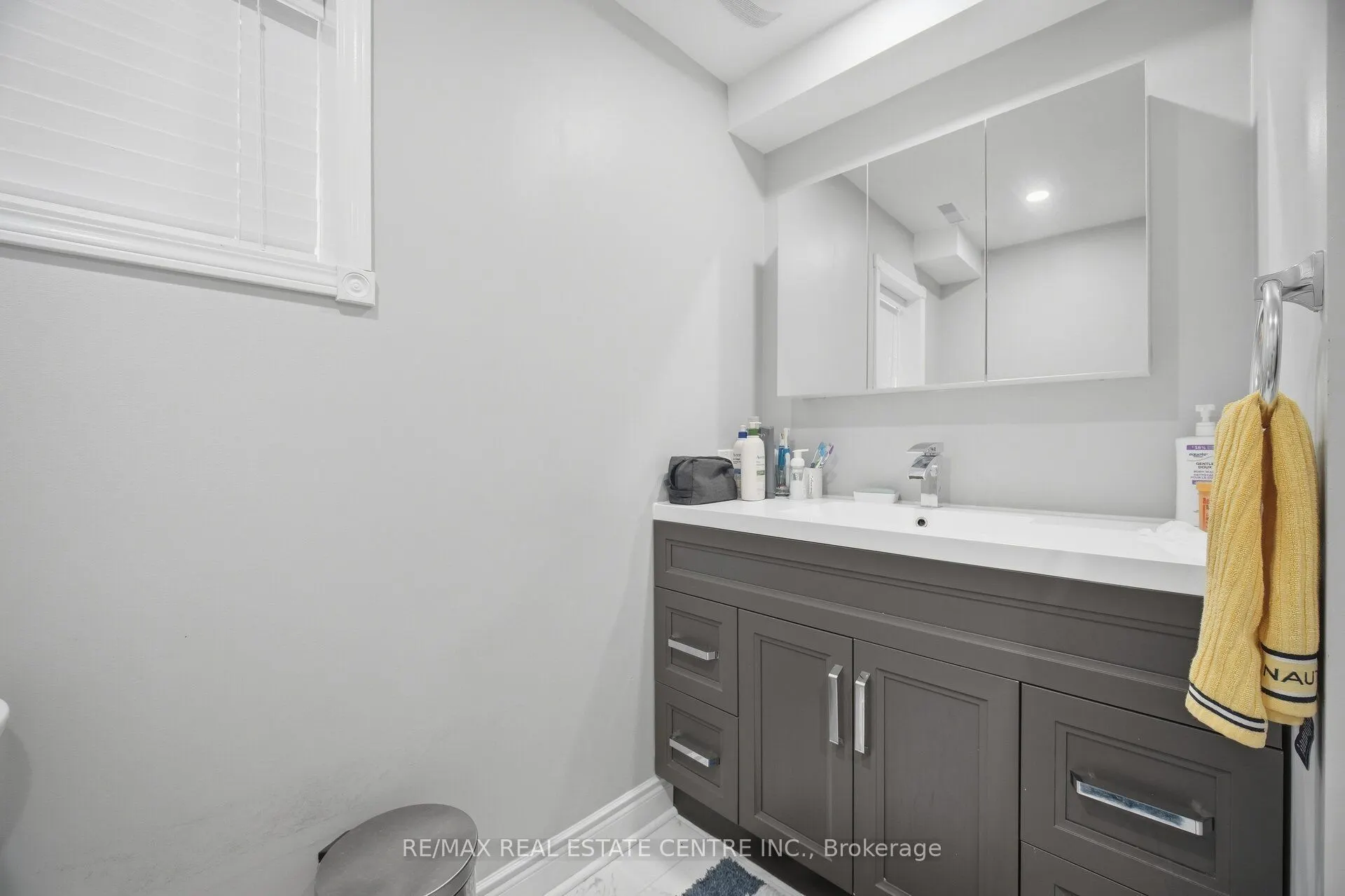 19 Amberdale Court