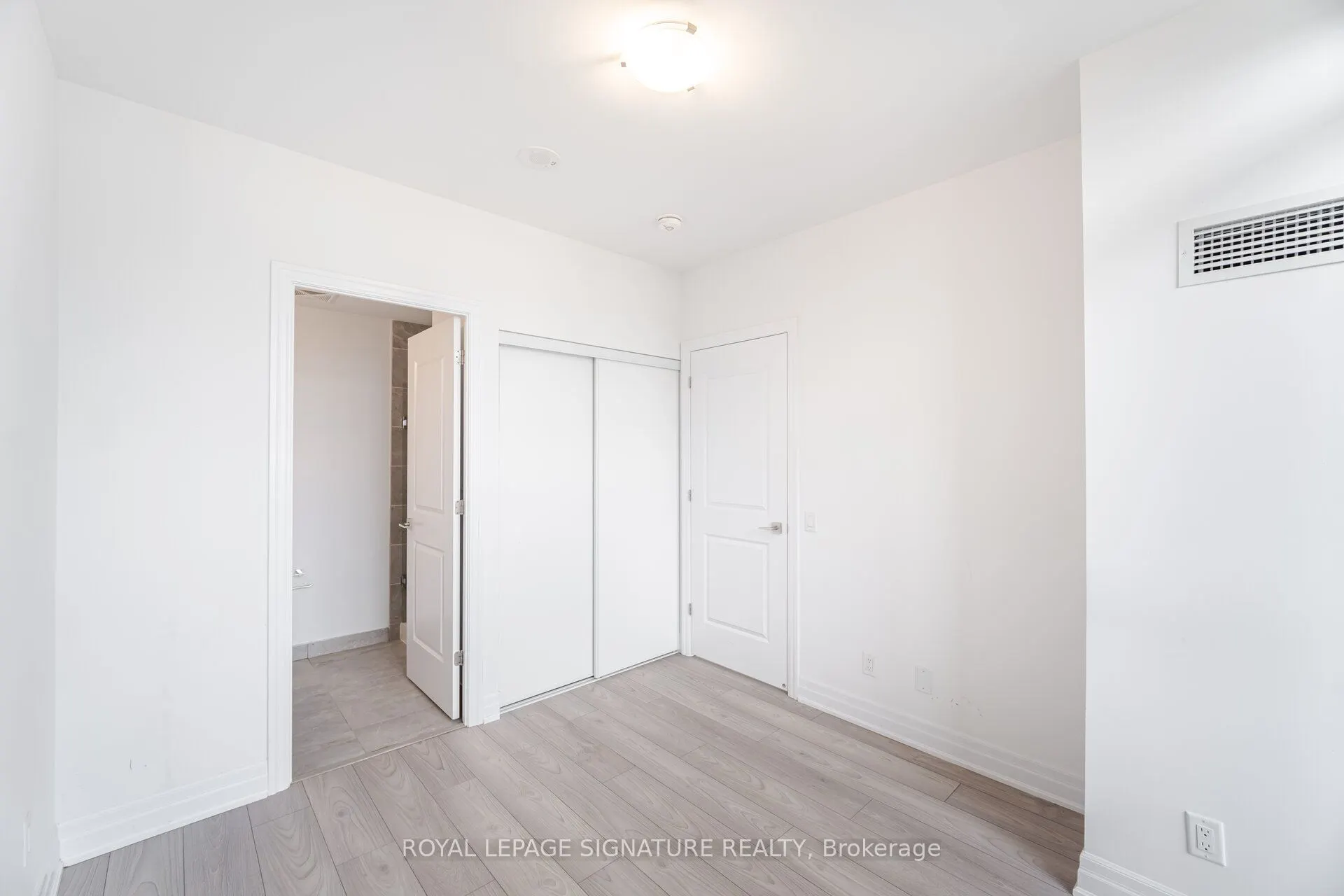 36 Elm Drive #3007